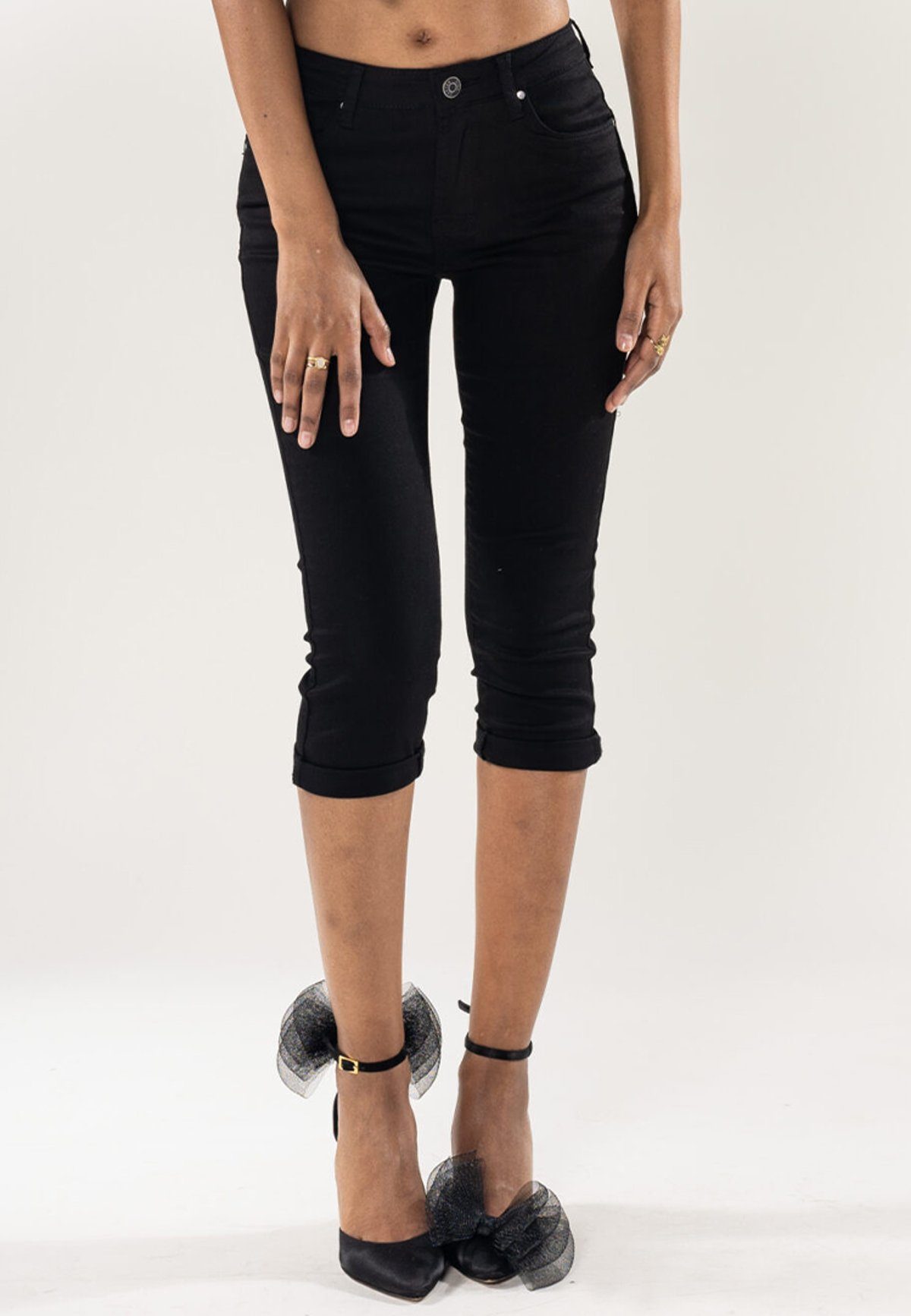 Nina Carter Caprihose Capri Jeans Шорти Stretch Skinny 3/4 Bermuda Kurze Hose Weich (1-tlg) 3204 in Schwarz