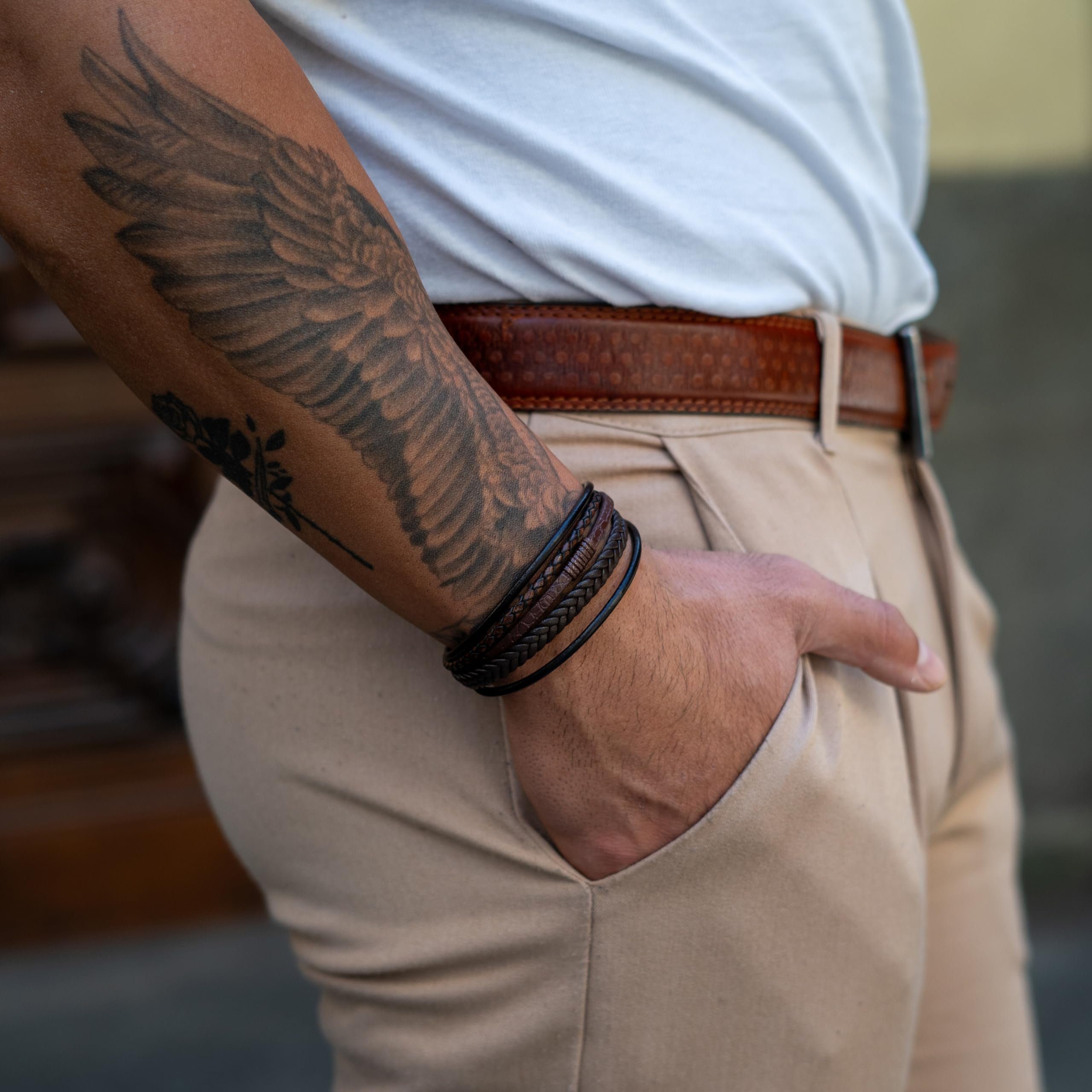 SERASAR Armband of extra Leather, an link Herren Genuine Premium-Lederarmband [Wild] with casual, Adjustable Made Braun length für elegant, (Classic, 1-tlg)