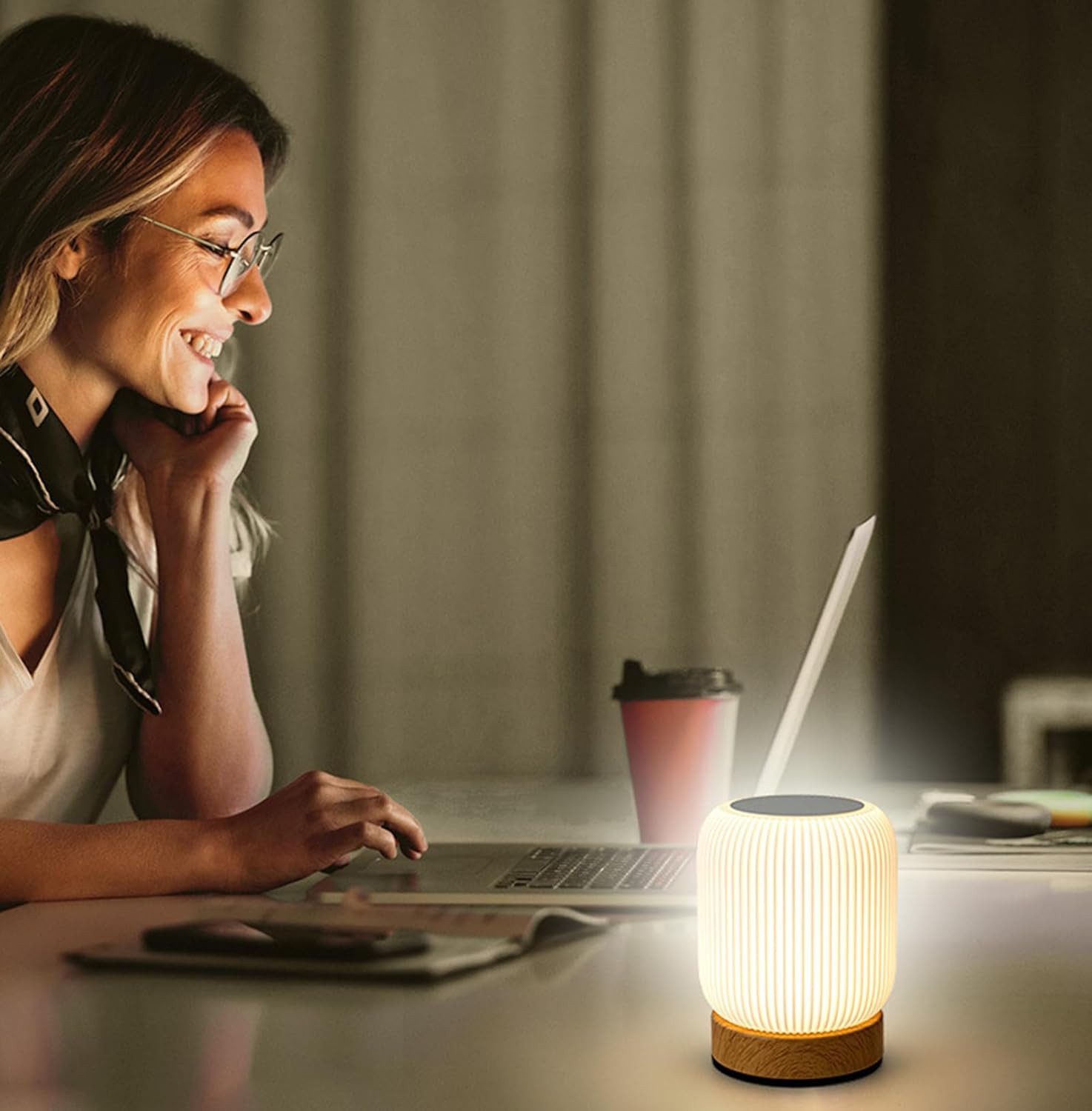 ibettertec LED Nachttischlampe LED Nachtlicht Nachttischlampe Touch-Lampe,USB,Dimmbar, LED fest integriert, stufenlos dimmbar, Soft-Light-Touch-Steuerung,Nachtl – Bild 4 von 5