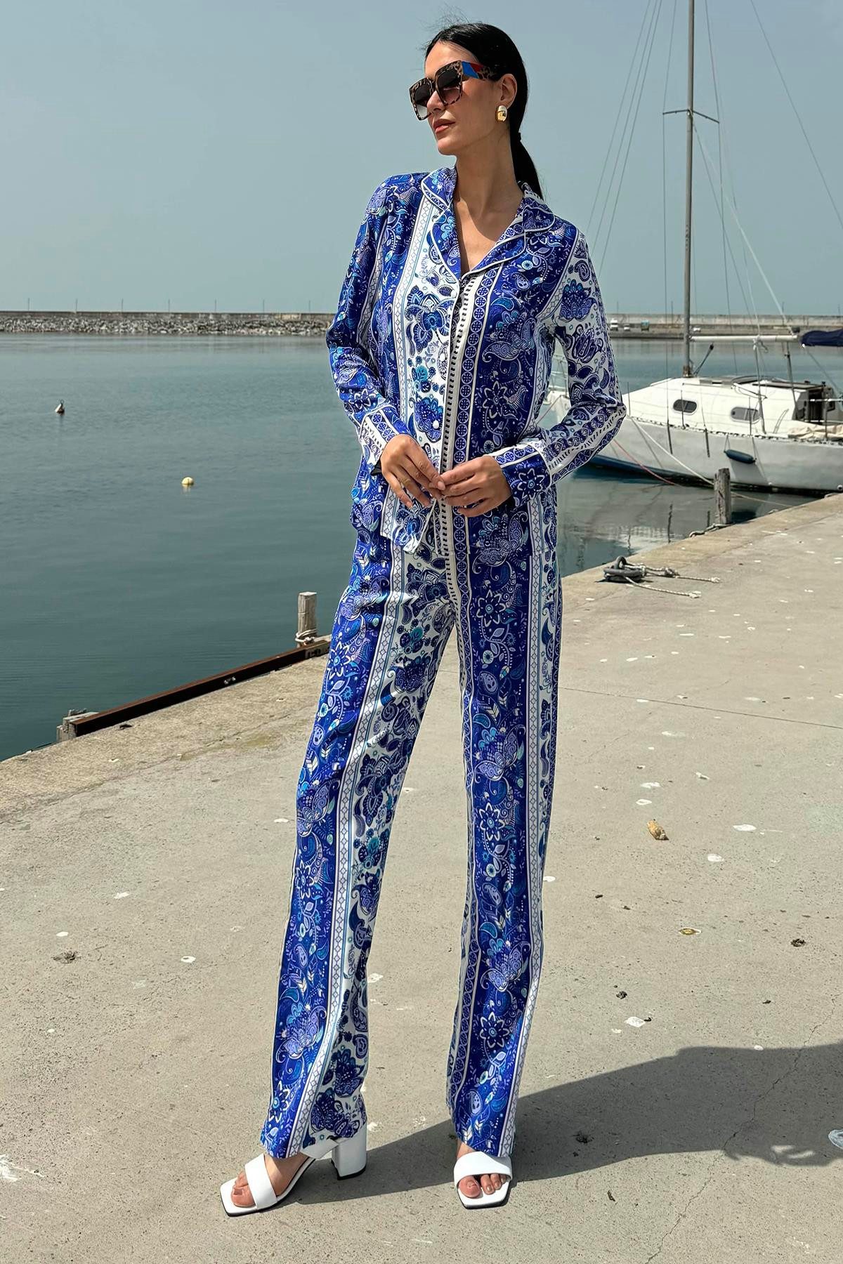 For You Moda 3-piece viscose patterned bustier trouser suit in blue