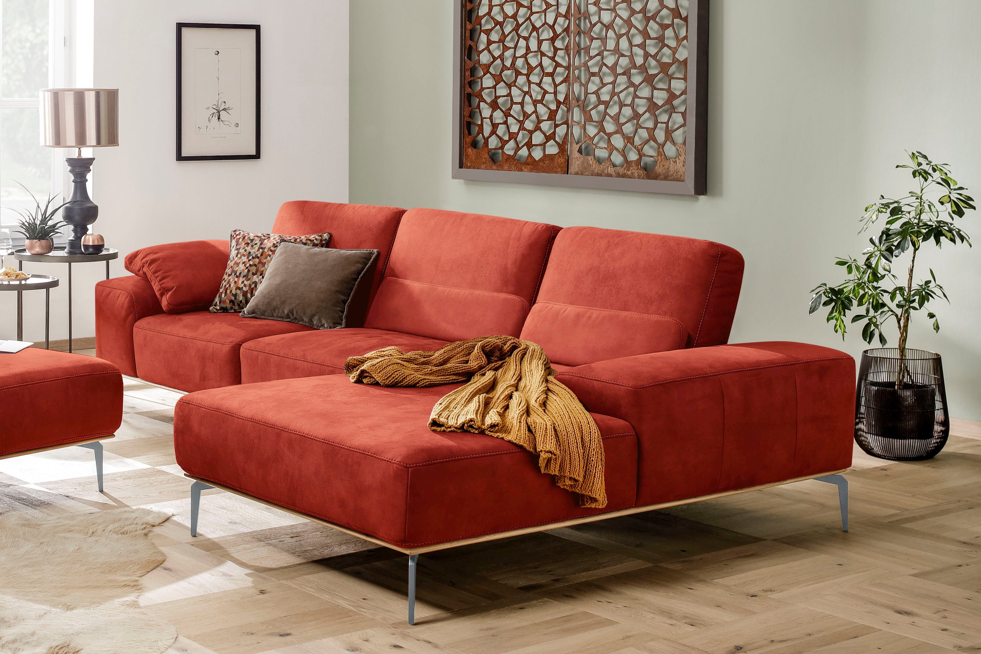 W.SCHILLIG Ecksofa run, mit elegantem Holzsockel, Füße in Silber matt, Breite 319 cm