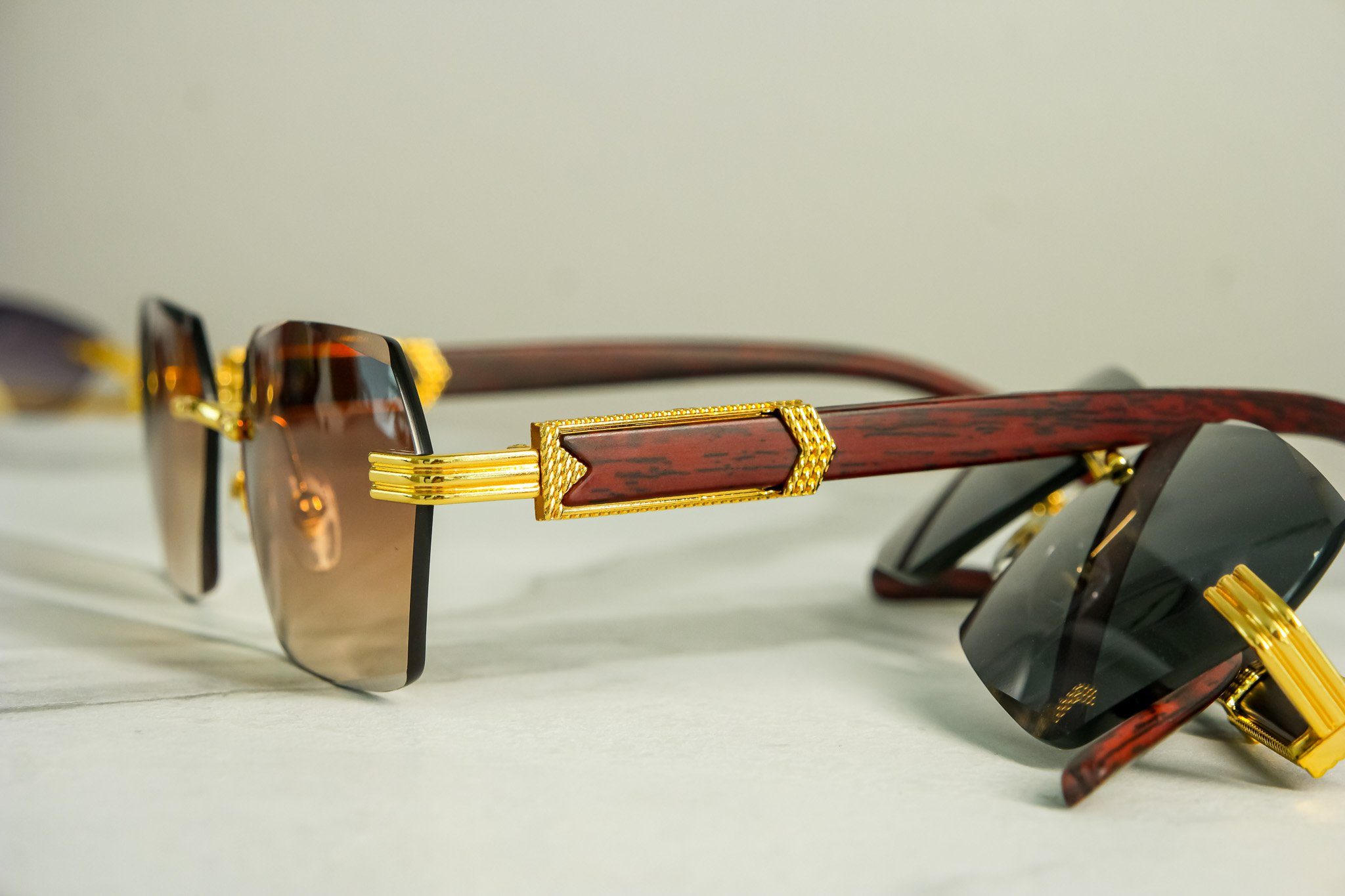 Sonnenbrille 2 Brille braun Farben Herren Damen Rechteckig Unisex salazar.plus Randlos Rahmenlos
