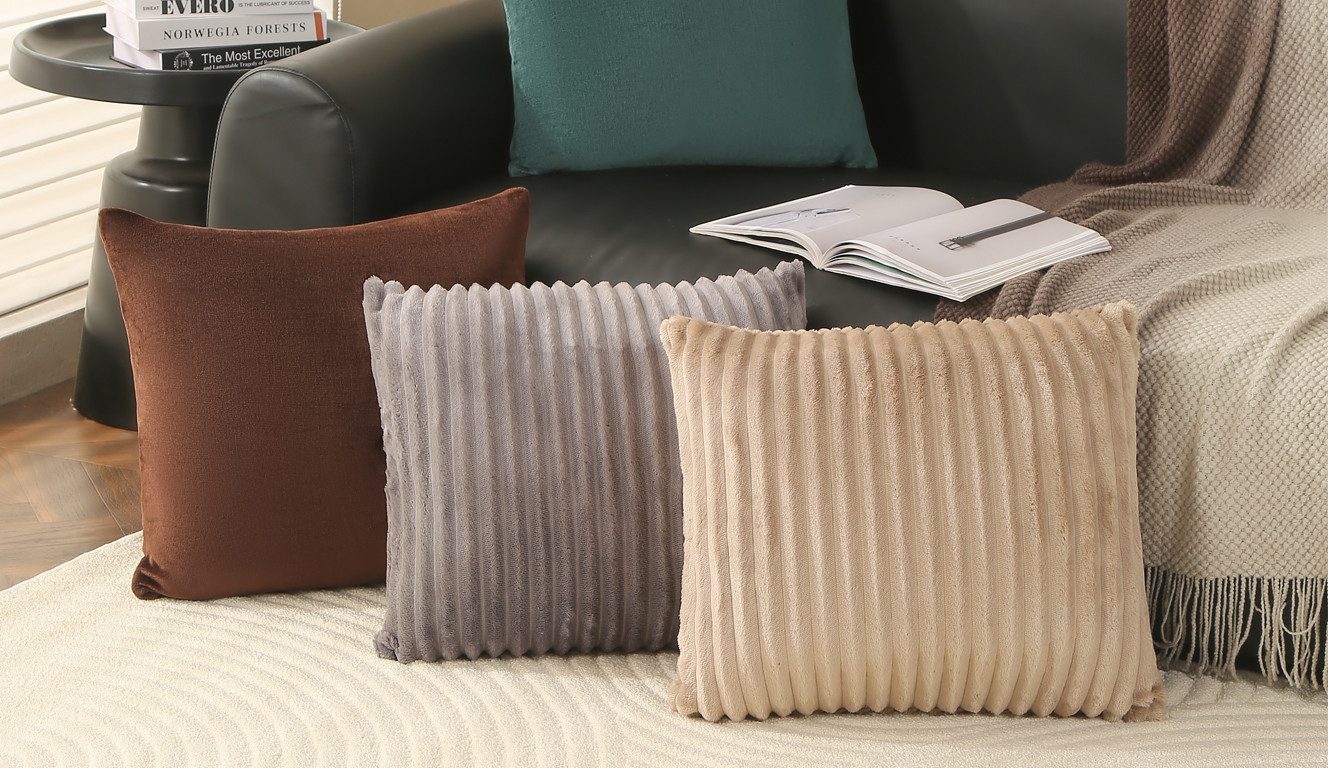 OTTO home Kissenhülle Milara, (1 Stück), 280g/m², kuschelweich, Cordoptik, pflegeleicht – Bild 4 von 4
