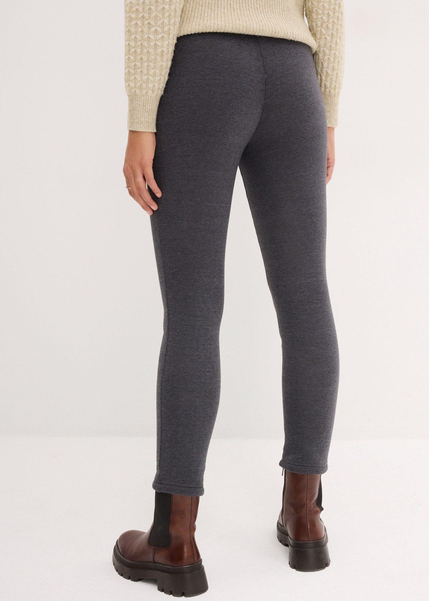bonprix Umstandsleggings mit hellem Teddyfleece gefüttert, Skinny Fit, mit breitem Jerseybund