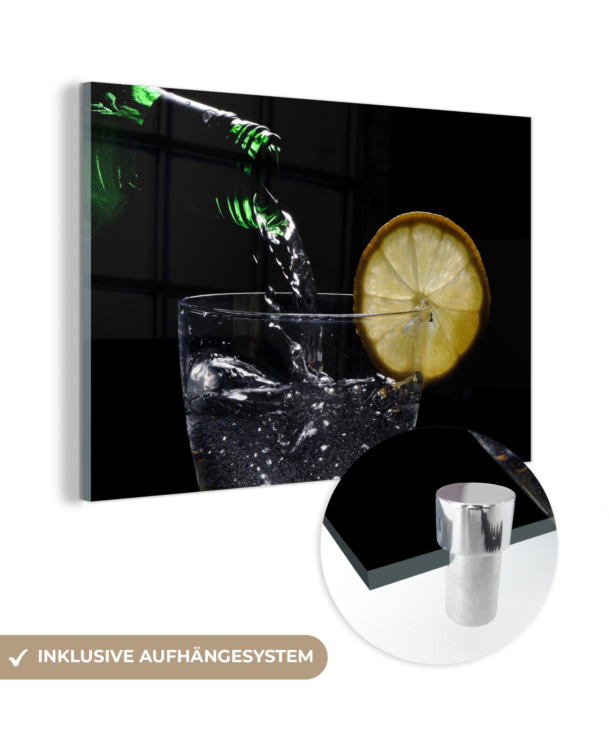 MuchoWow Acrylglasbild Ein Cocktail wird auf einem schwarzen Hintergrund ausgeschenkt, (1 St), Acrylglasbilder Wohnzimmer & Schlafzimmer
