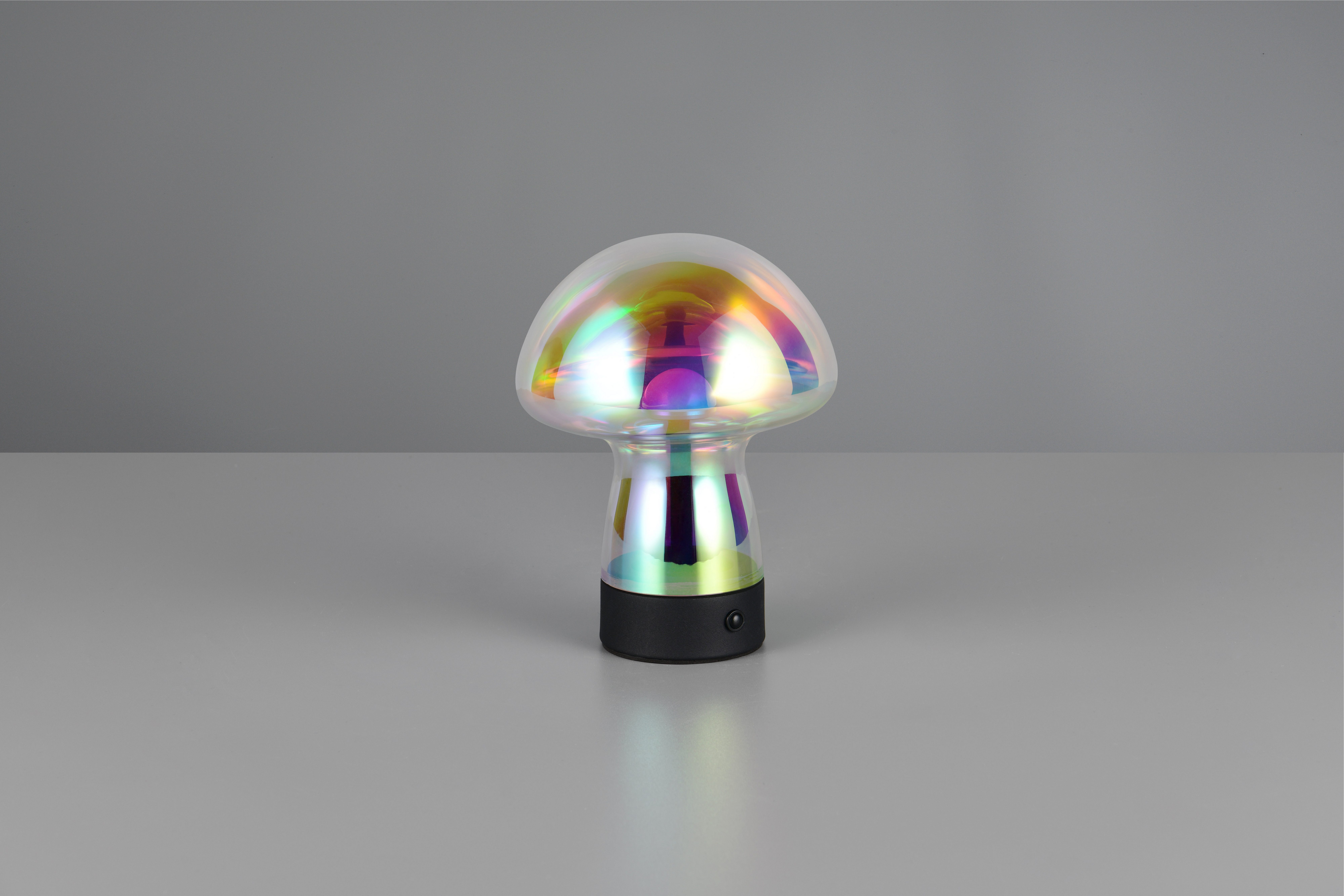 Reality Leuchten LED Tischleuchte DOOLEY, Akku LED Tischlampe aus Glas, Höhe 18 cm Ø 14cm, IP20 1,5W LED, Dimmfunktion, USB-Ladefunktion, mehrere Helligkeitsstufen, LED fest integriert, Warmweiß, 140 Lumen 3000K warmweiß, Touchdimmer, USB-Ladeanschluss