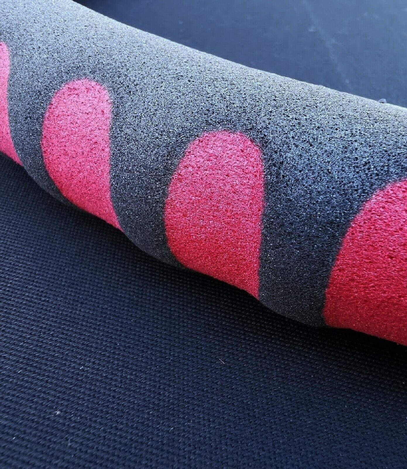 HR-IMOTION RED DOT Steering Wheel Cover for 37 - 39 cm Steering Wheels, Car Adapter