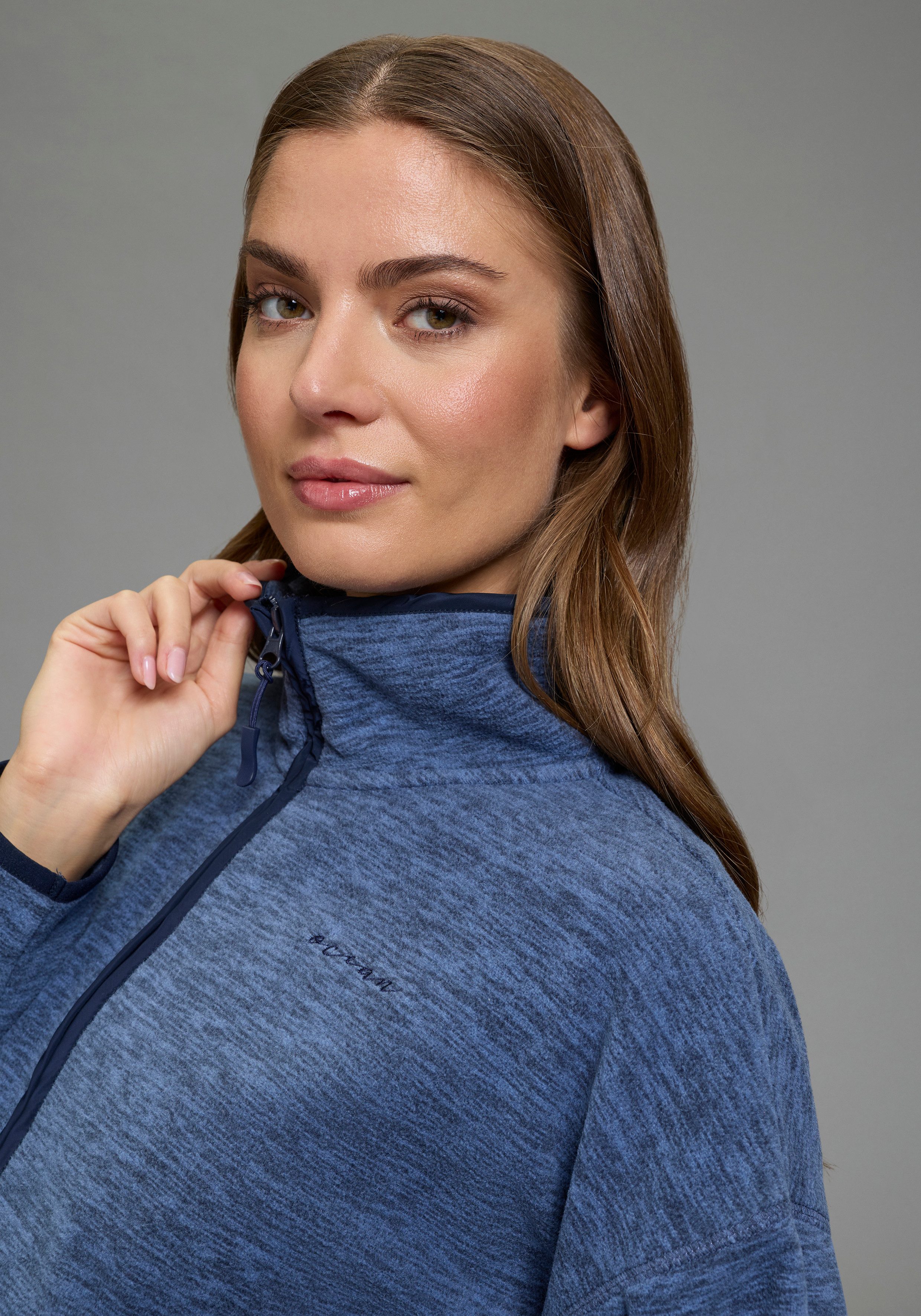 Ocean Sportswear Fleecepullover mit Logostickerei, mit Reißverschluss, mit Kängurutasche