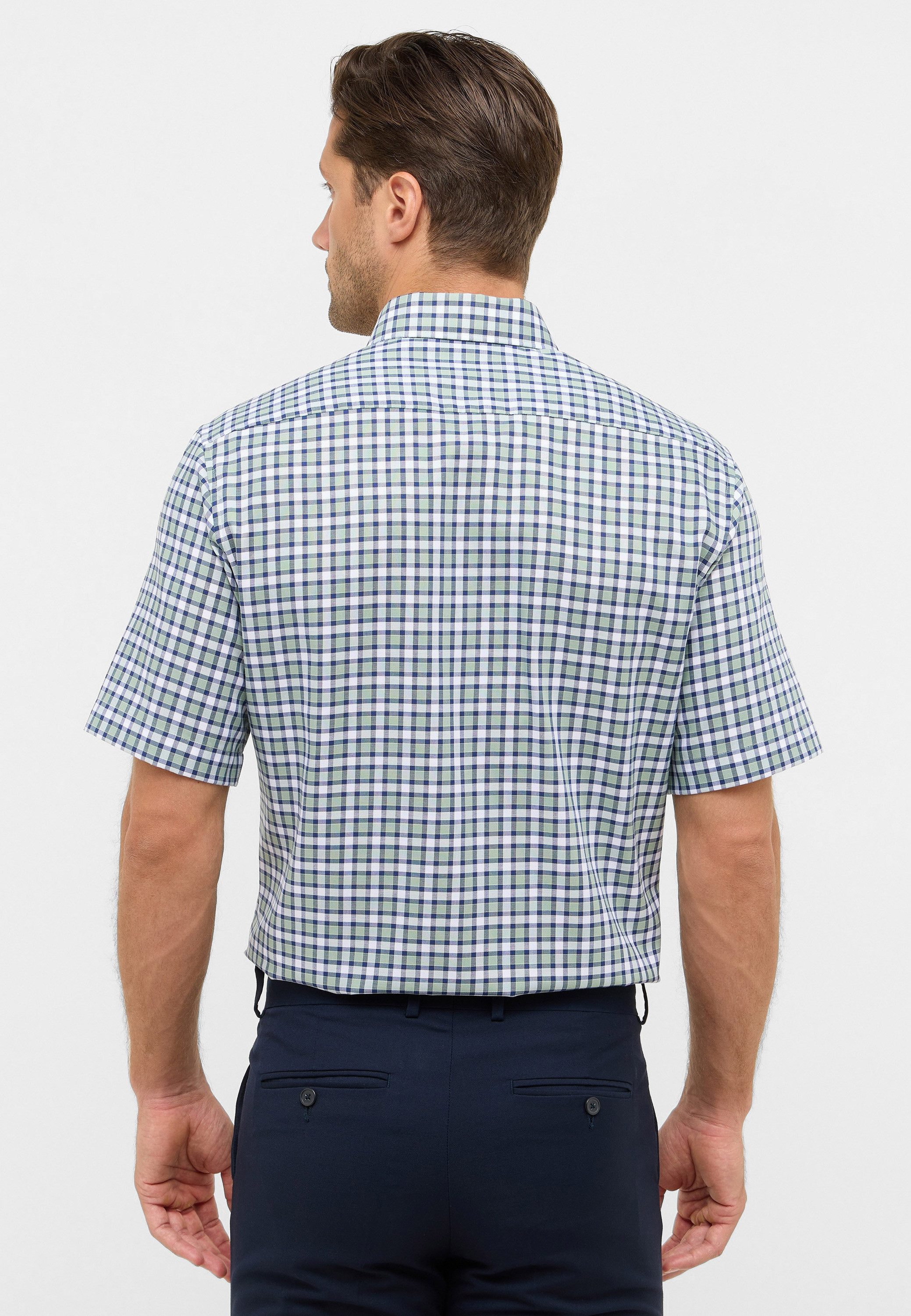 Eterna Kurzarmhemd MODERN FIT NON IRON (bügelfrei) günstig online kaufen