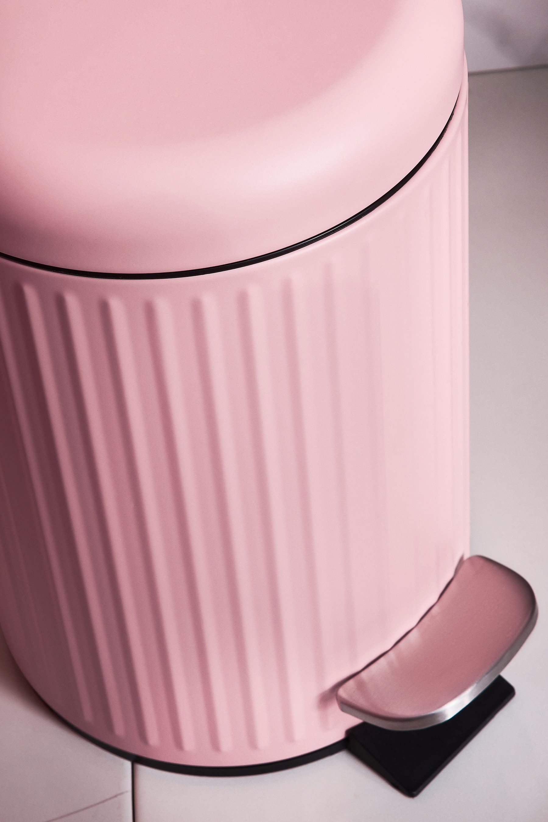 Next Mülleimer Gerippter 3-Liter-Treteimer mit Softclose-Deckel
