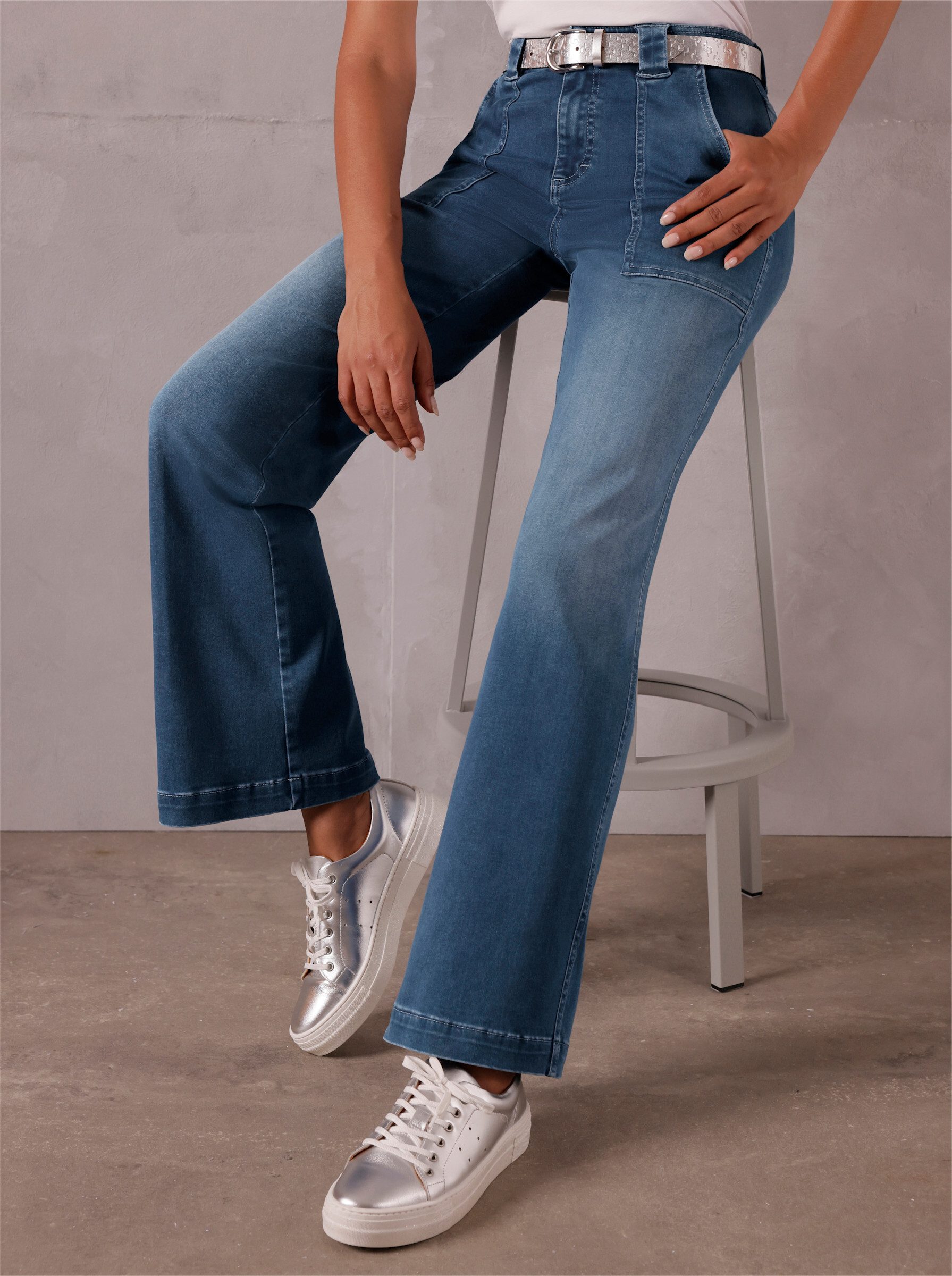 creation L Bequeme Джинсы Джинсы-клеш .