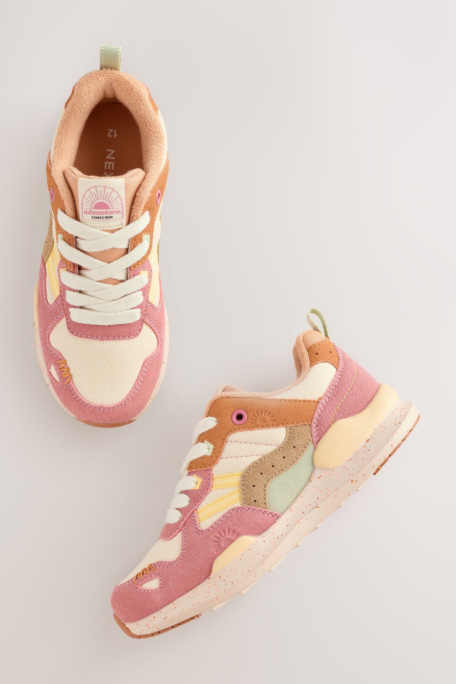 Next Sneaker zum Schnüren mit Farbblock-Design Sneaker (1-tlg)