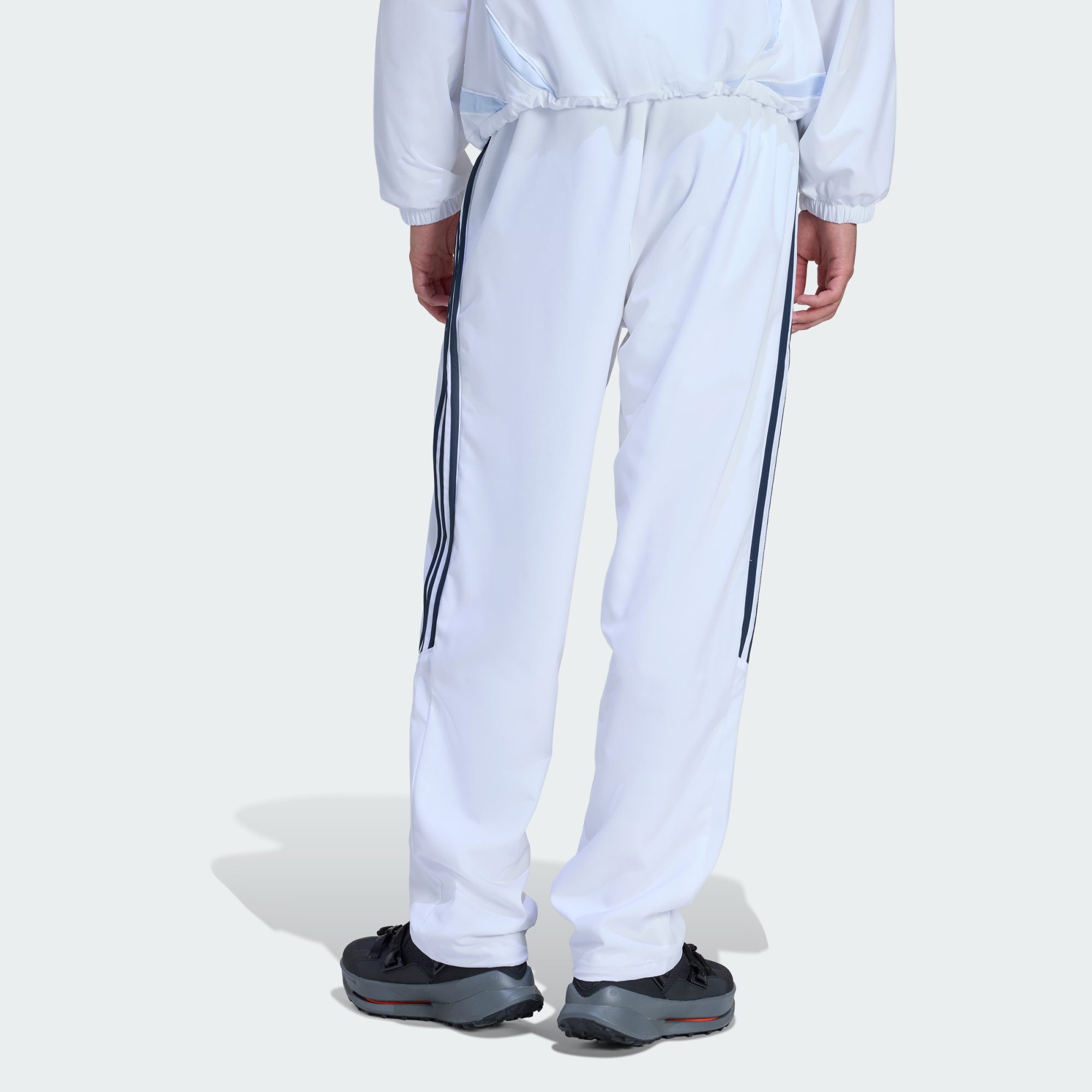 adidas Originals Trainingshose TEAMGEIST ADICOLOR TRAININGSHOSE (1-tlg)