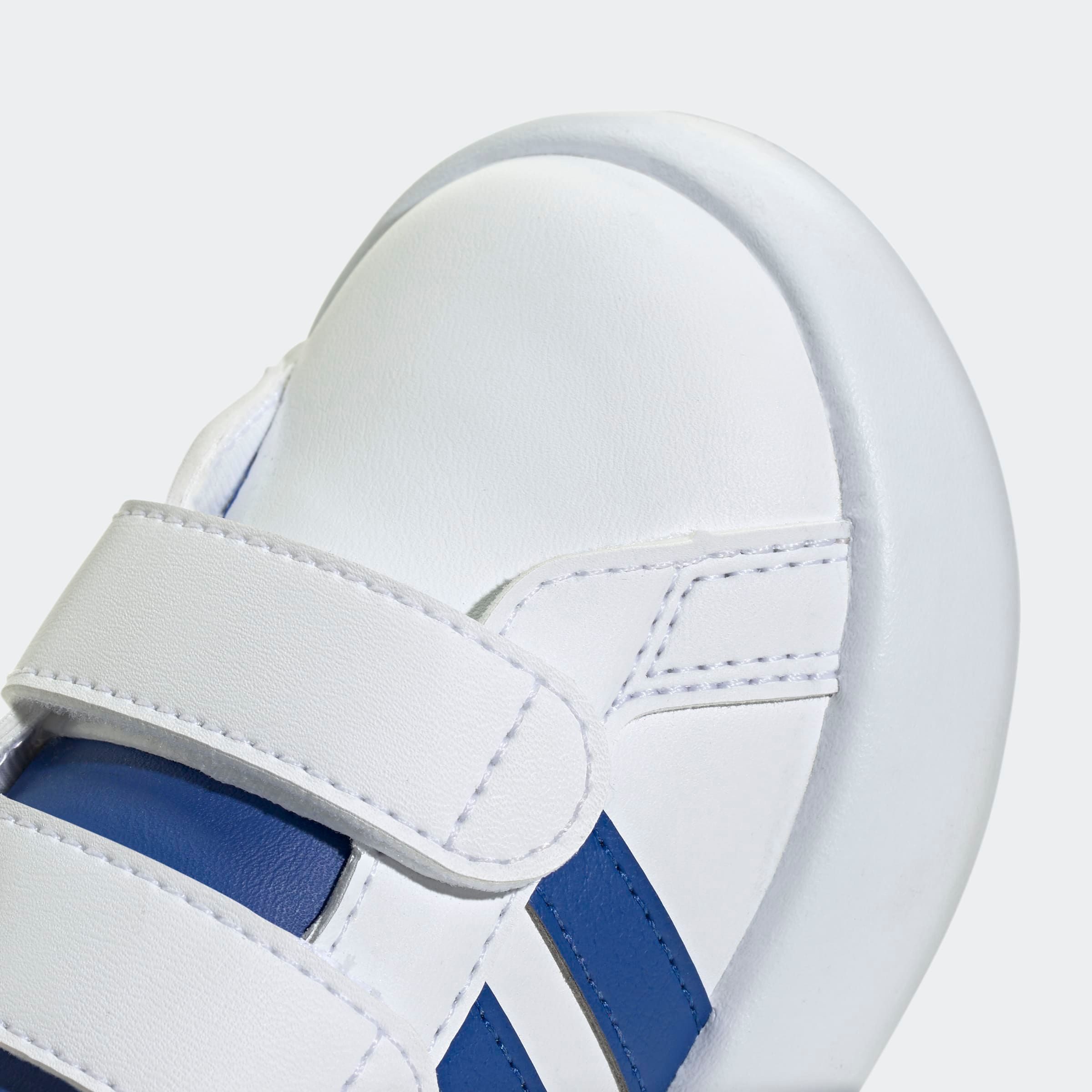 adidas Sportswear GRAND COURT 2.0 KIDS Klettschuh Design auf den Spuren des adidas Superstar, für Kinder