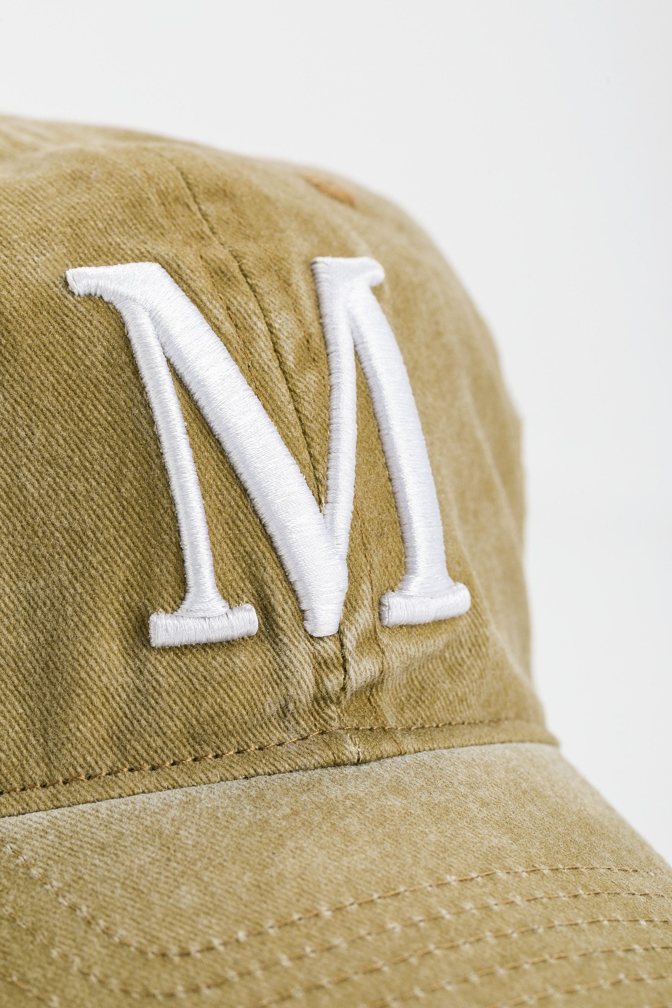 MUSTANG Baseball Cap "Jamie" Größenverstellbar, Washed Look, mit großer Stickerei vorne