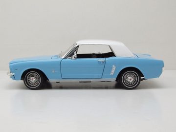 Motormax Modellauto Ford Mustang Hardtop 1964 hellblau weiß James Bond 007 Thunderball, Maßstab 1:18