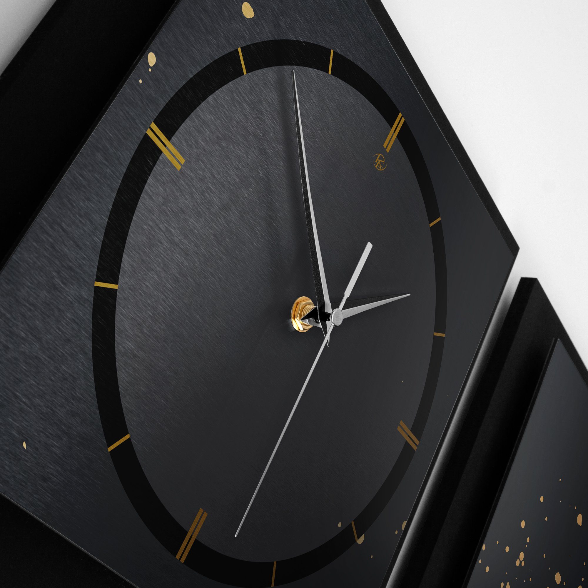 Kreative Feder Wanduhr Gold & Black (ohne Ticken; Funk- oder Quarzuhrwerk; elegant, außergewöhnlich, modern)