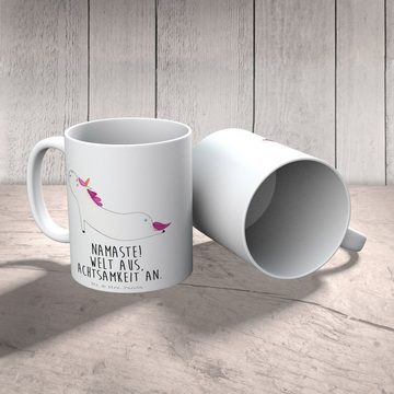 Mr. & Mrs. Panda Tasse Einhorn Yoga - Weiß - Geschenk, Einhorn Deko, lustig, Entspannung, Bü, Keramik, Einzigartiges Botschaft