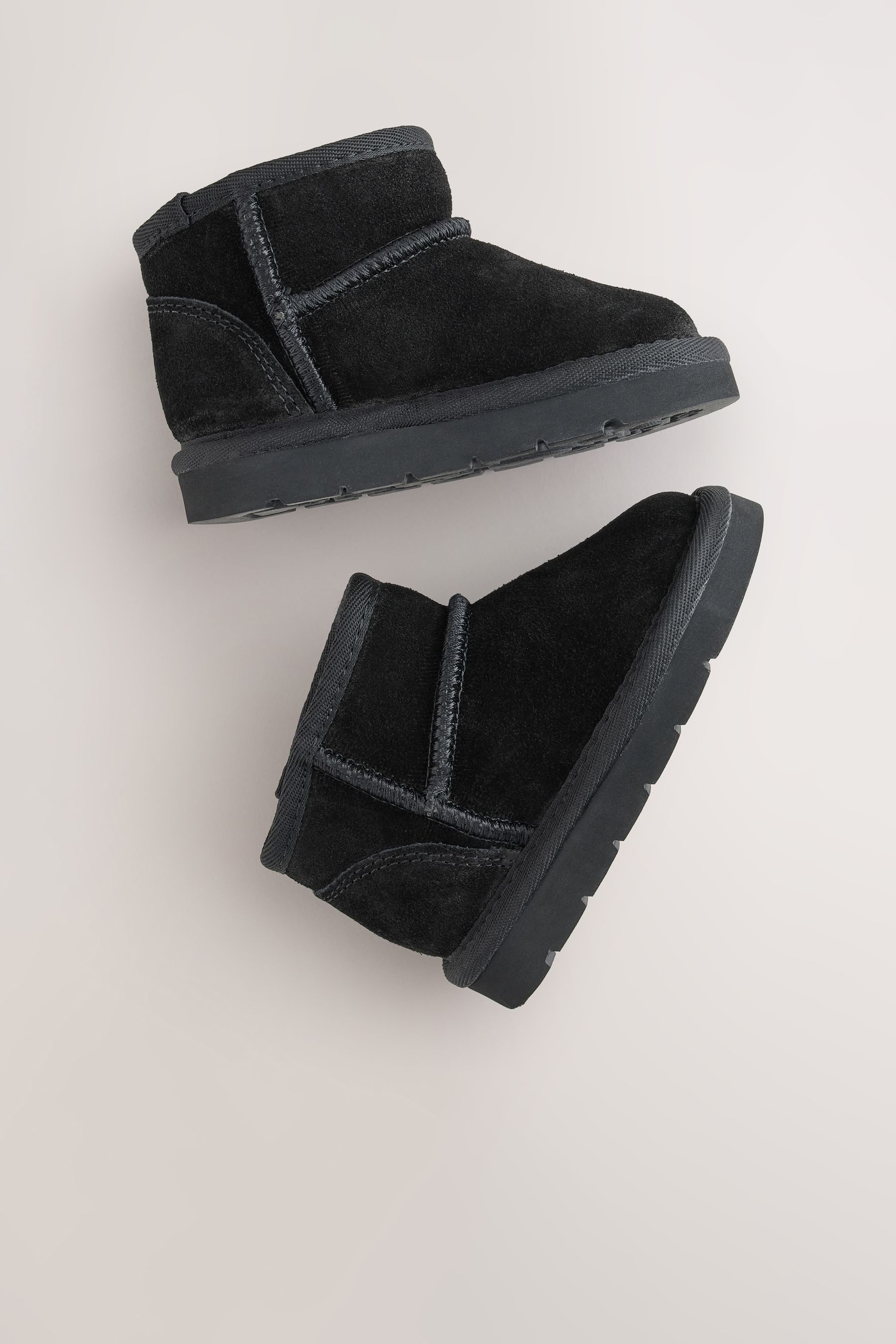 Next Wasserabweisende Schlupfstiefel aus Veloursleder Babystiefel – Bild 2 von 5