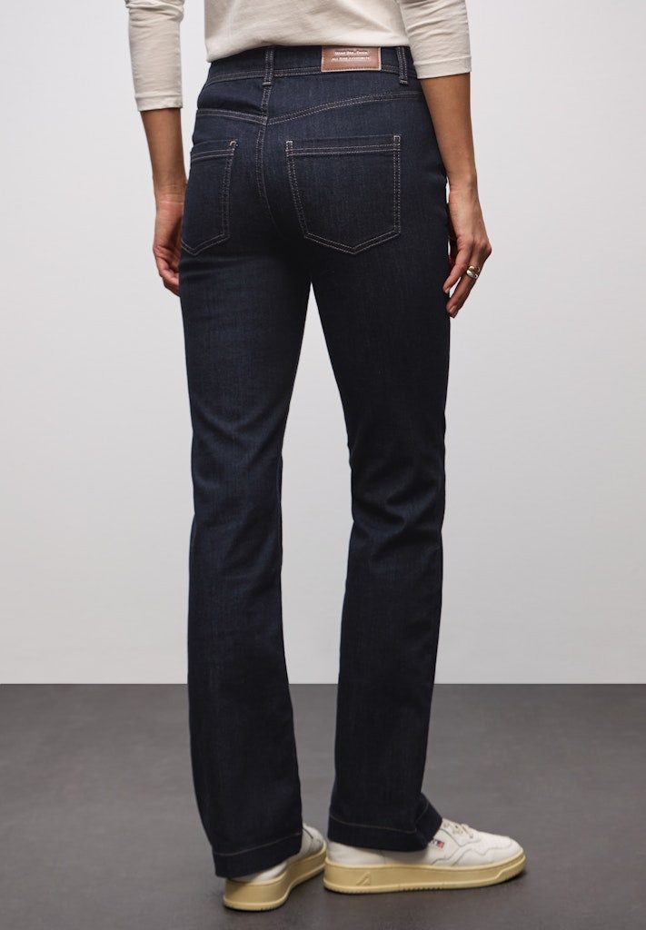 STREET ONE Bequeme Jeans STREET ONE / Da.Jeans / QR Style Bootcut,hw,rinsed