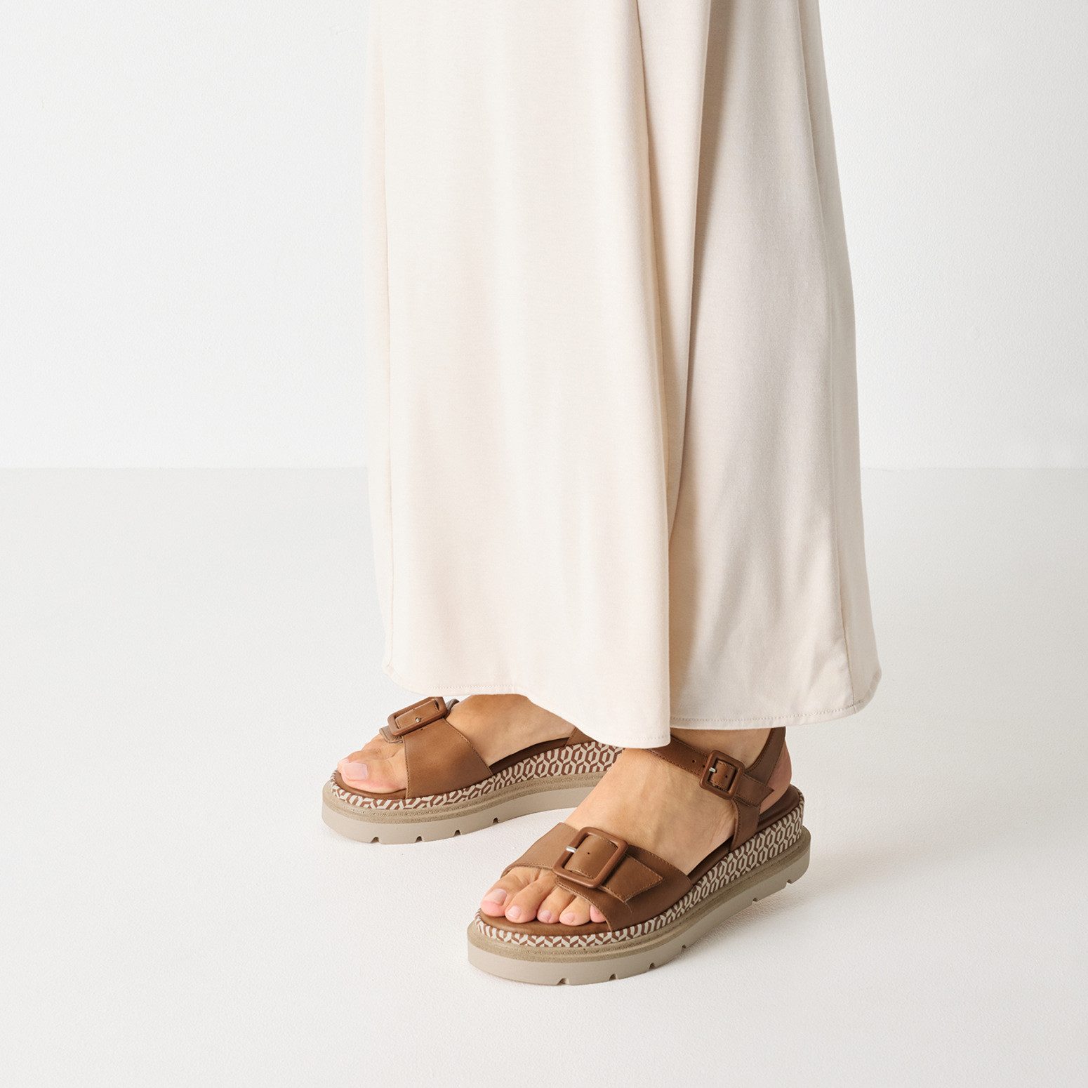 Tamaris Keilsandalette, Riemchensandale, Sommerschuh mit Muster günstig online kaufen