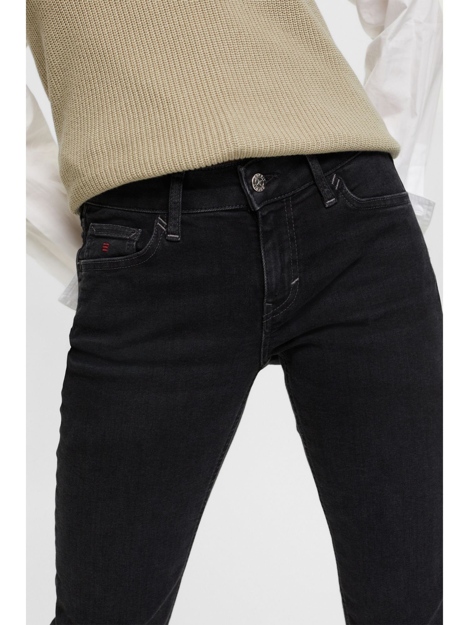 Stretchjeans schmaler Esprit Recycelt: Straight-Jeans mit Passform