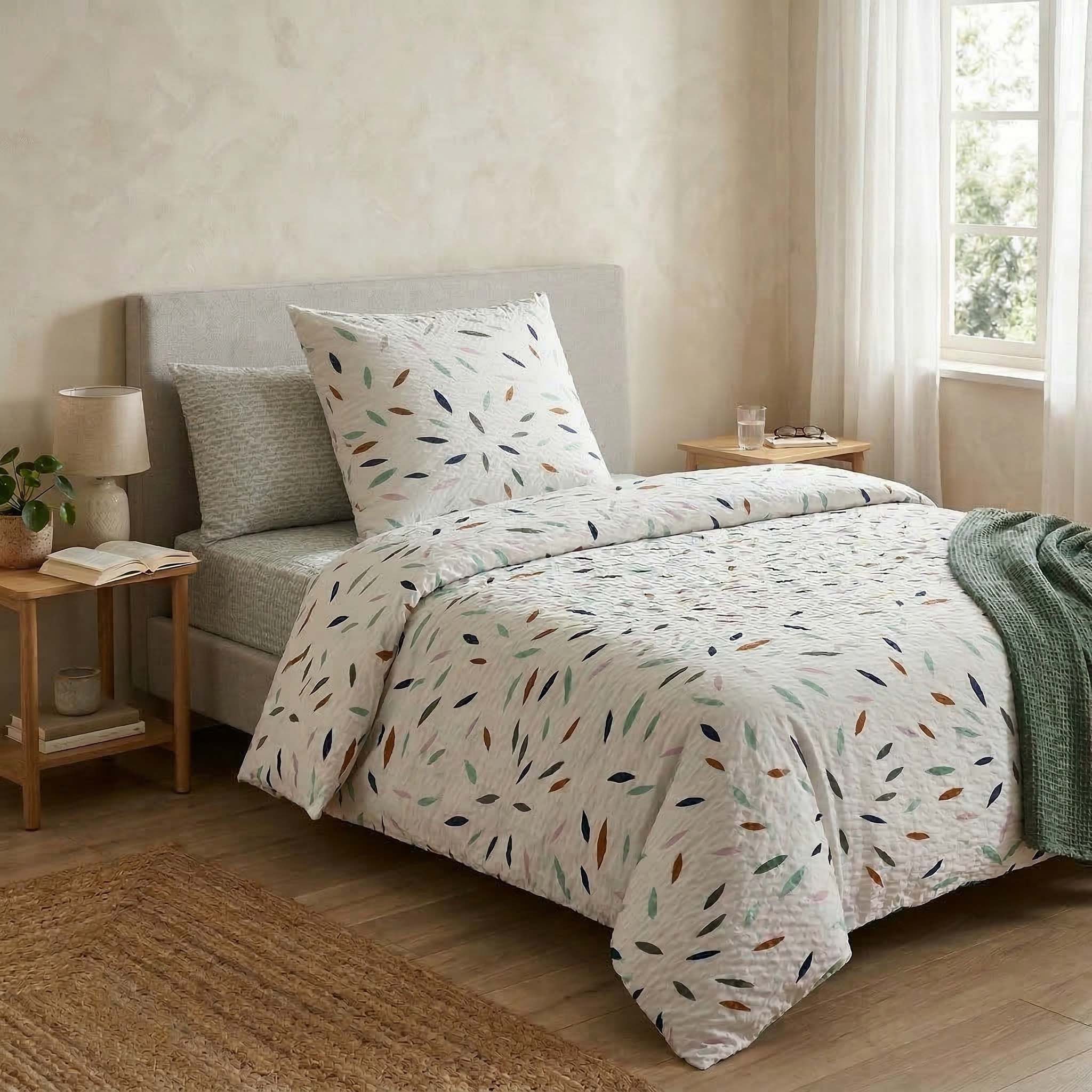 Casa Colori Bettwäsche Seersucker Bettwäsche 135x200 Weiß mit buntem Muster 100% Baumwolle, Seersucker, 2 teilig, gemustert