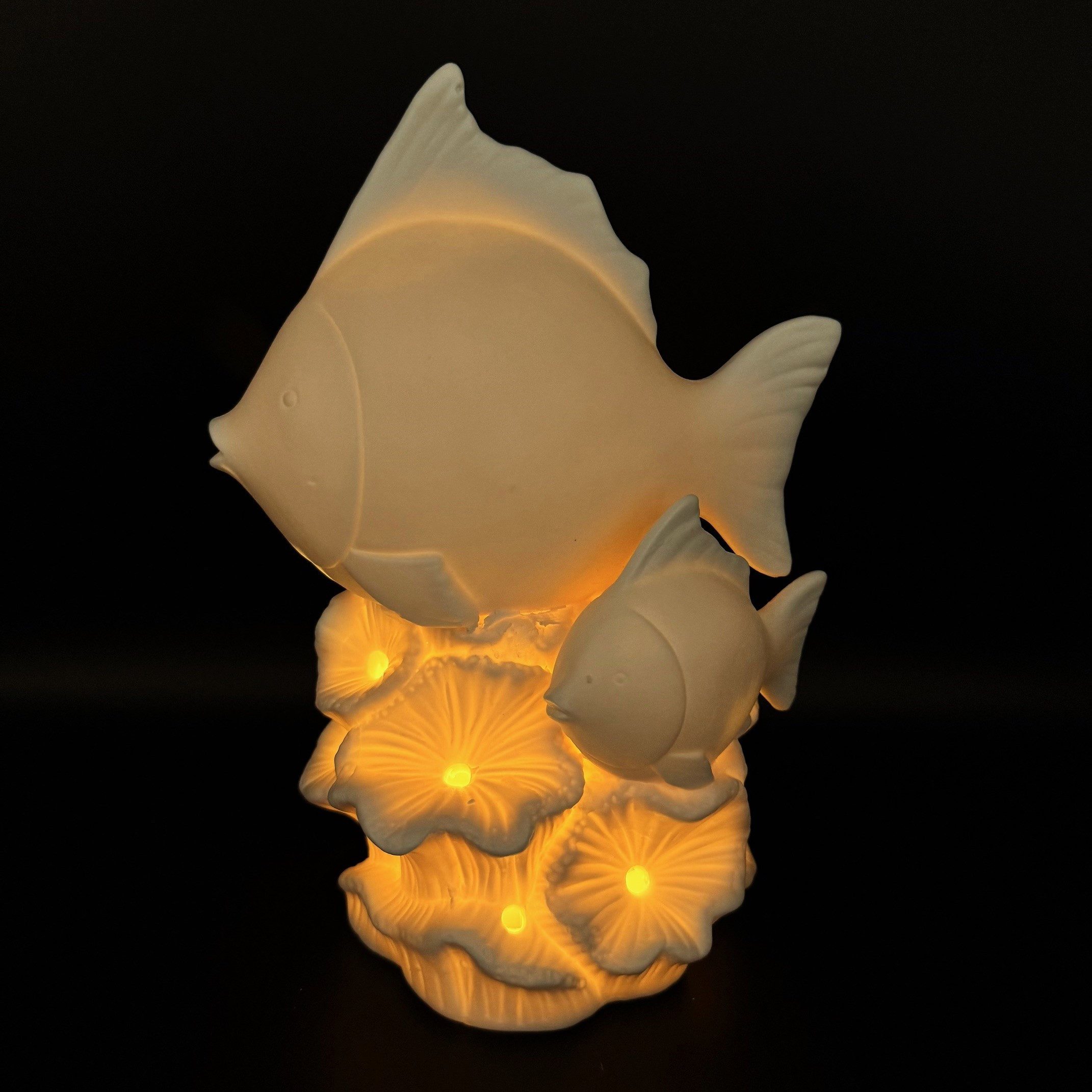 Online-Fuchs Dekofigur 2 Fische und Koralle aus Keramik mit LED-Beleuchtung günstig online kaufen