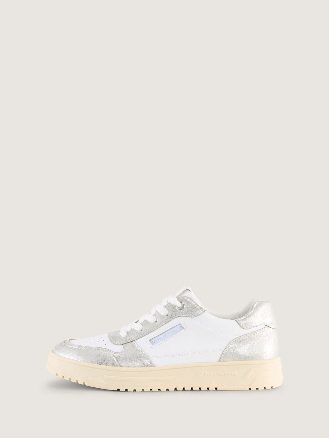 TOM TAILOR Shoes Licence Sneaker (1-tlg) Sneaker mit Metallic-Details
