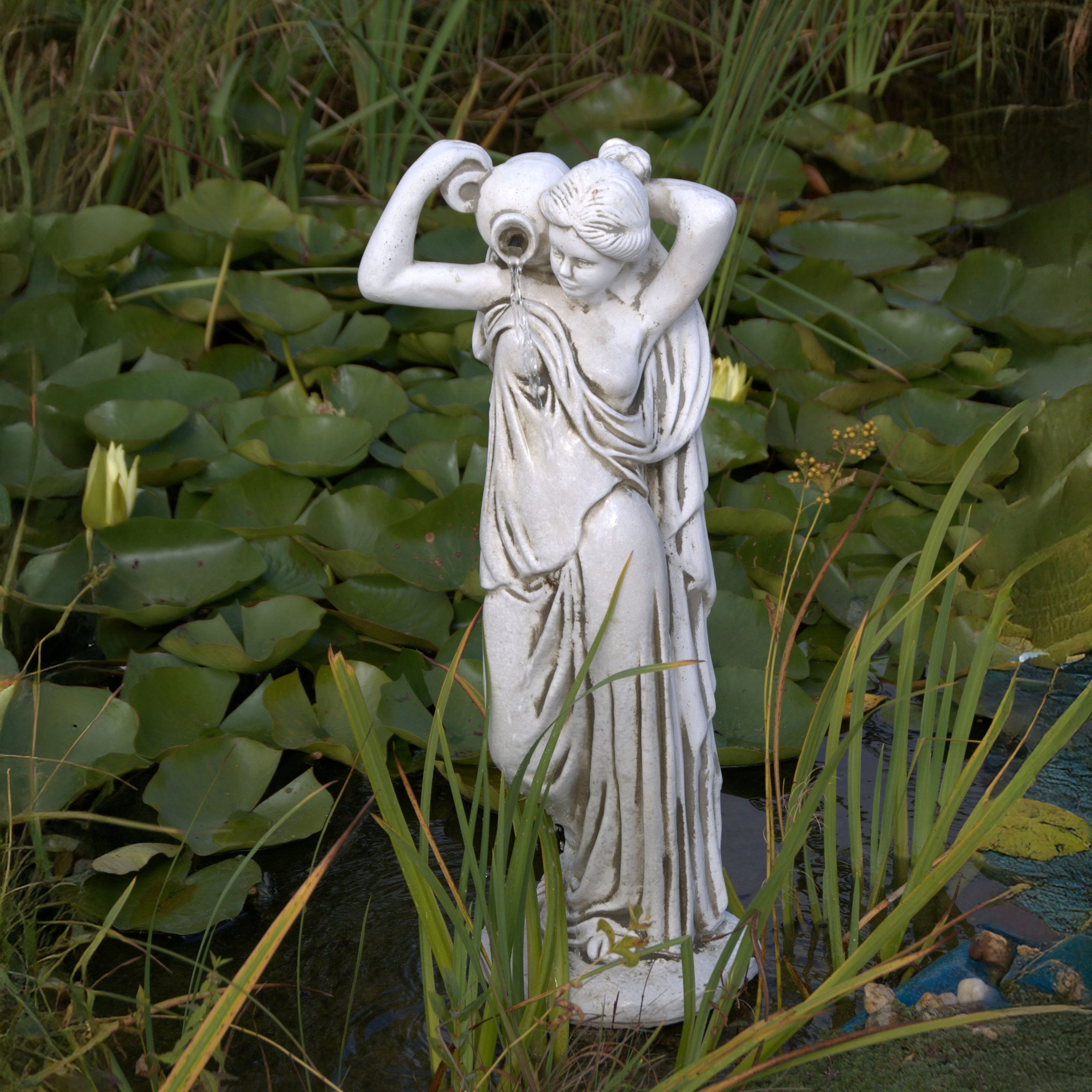 gartendekoparadies.de Gartenfigur Frauen-Statue mit Wasserkrug, Steinfigur, H. 76 cm, 29 kg, Frostsicher