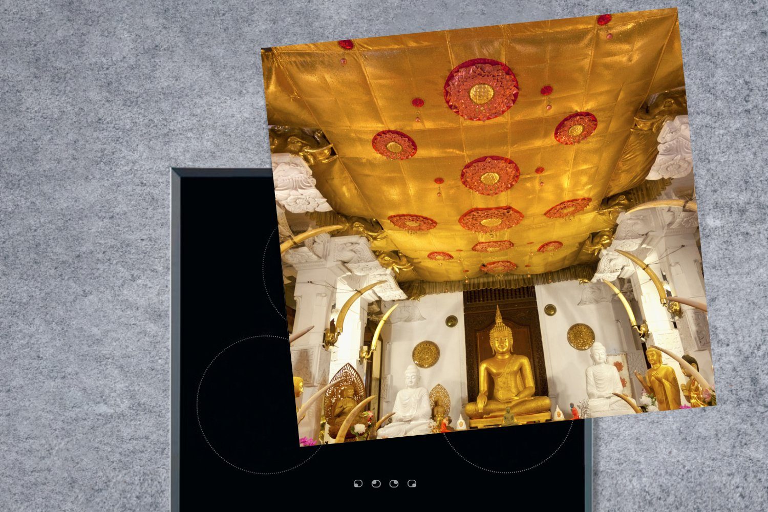 78x78 cm, Herdblende-/Abdeckplatte Arbeitsplatte Buddha-Statue (1 Vinyl, Zahntempel, im tlg), Ceranfeldabdeckung, küche für MuchoWow