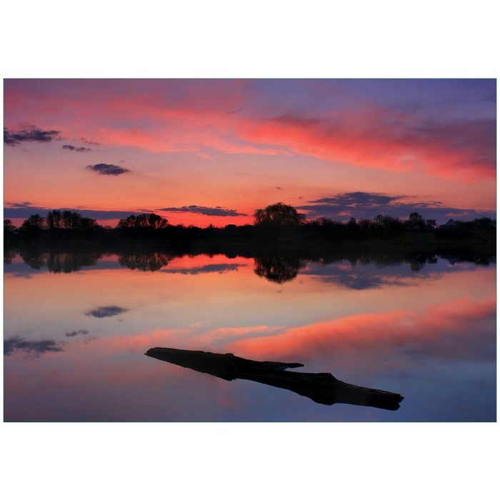 Wallario Vliestapete Abendhimmel über einem See Seidenmatte Oberfläche hochwertiger Digitaldruck in verschiedenen Größen erhältlich