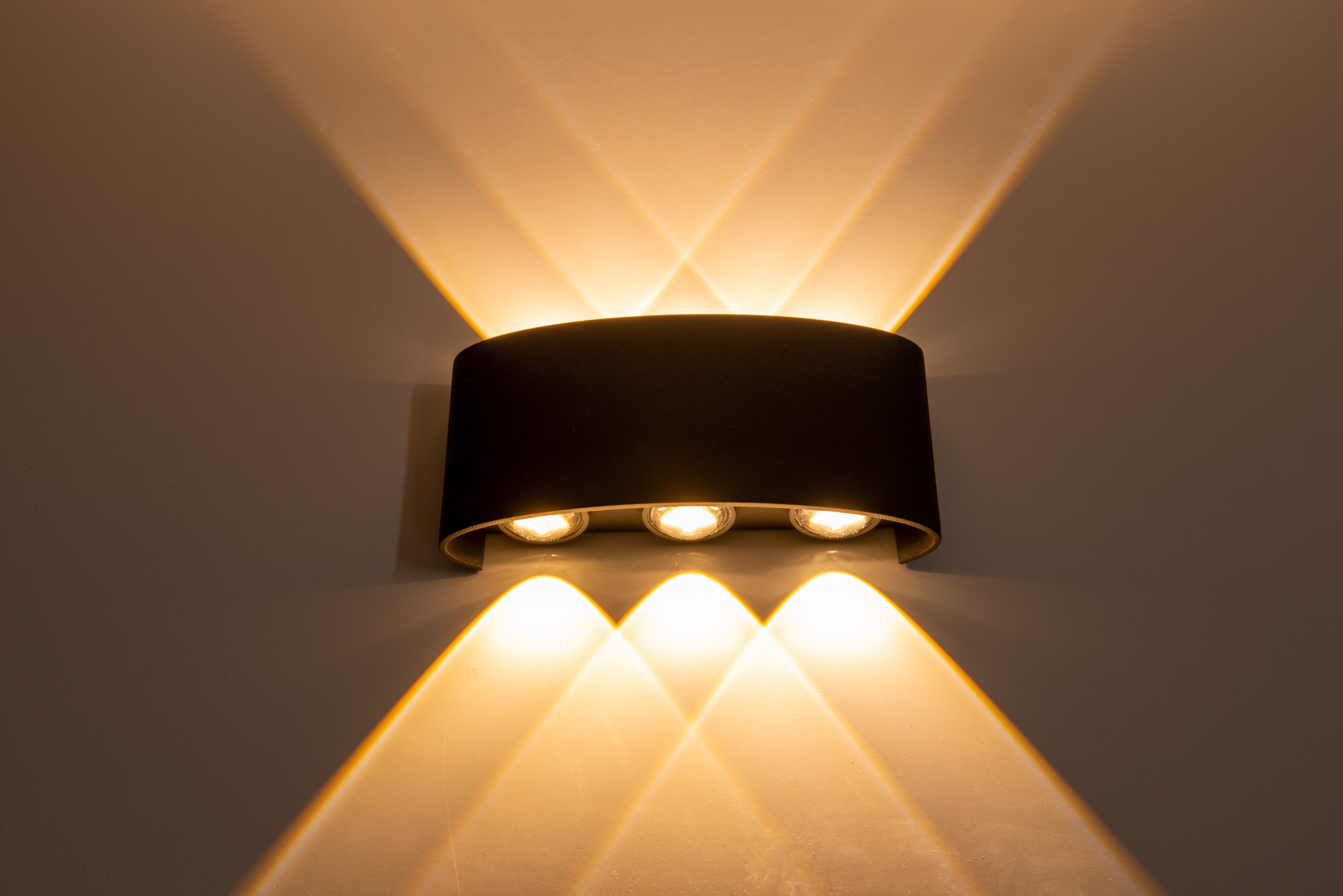 näve LED Außen-Wandleuchte Auron, LED fest integriert, Warmweiß, anthrazit, geschwungene Form, Lichtaustritt nach oben und unten, IP54