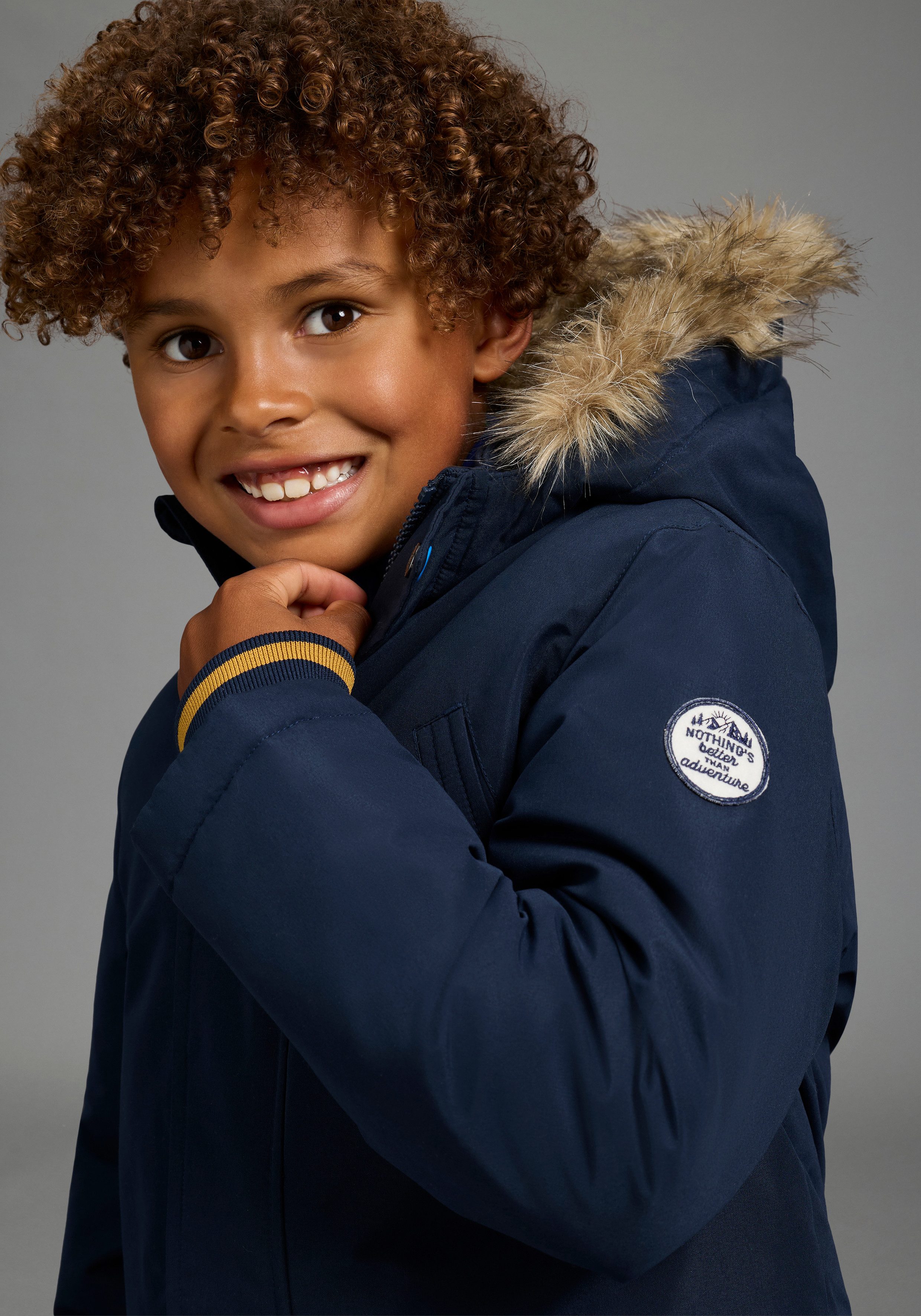 Scout Outdoorjacke Parka mit Fellkragen - NEU von SCOUT mit Kapuze und abnehmbaren Kapuzendetails, mit Fleecefütterung