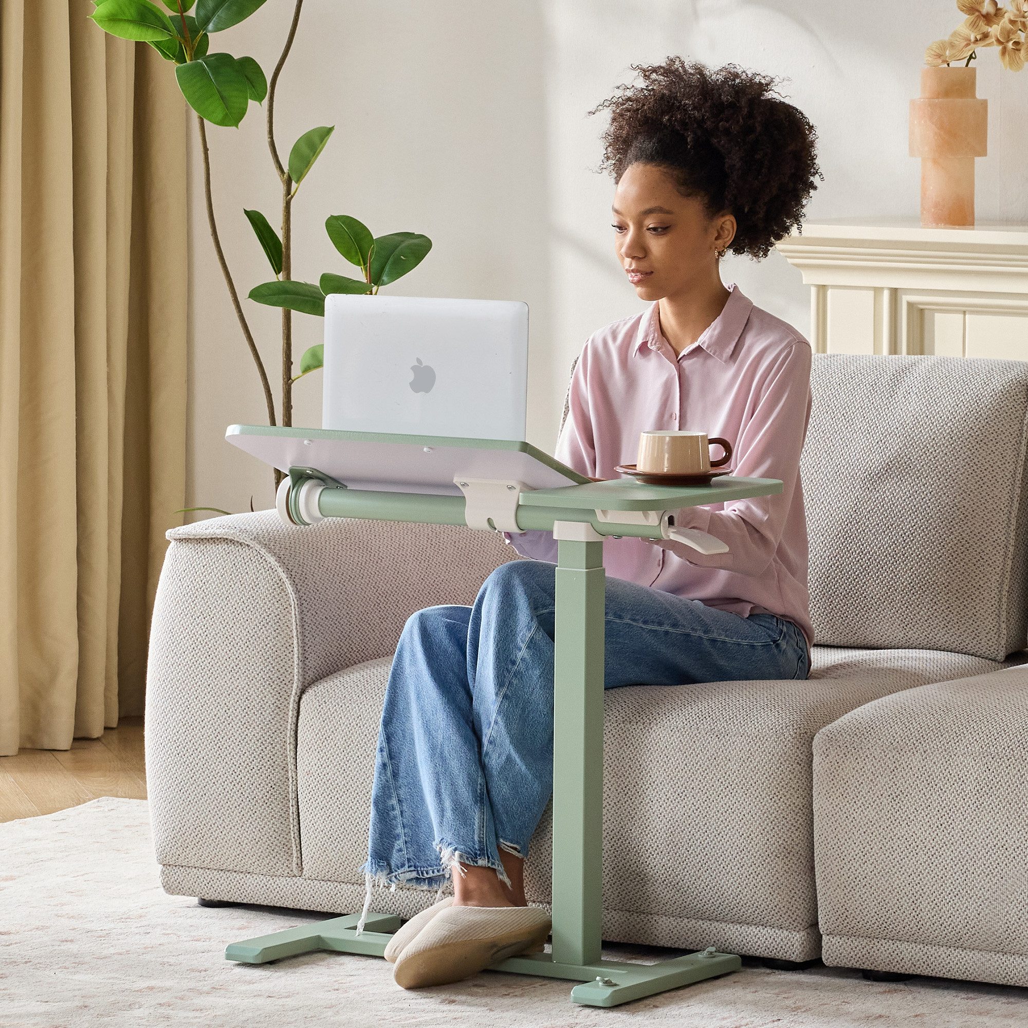 Musso Schreibtisch AnyDesk-D5 Beistelltisch und Laptoptisch, mobiler Steh-Sitz-C-Tisch (1-St), höhenverstellbarer Sofatisch mit Gasdruckfeder & neigbarer Platte