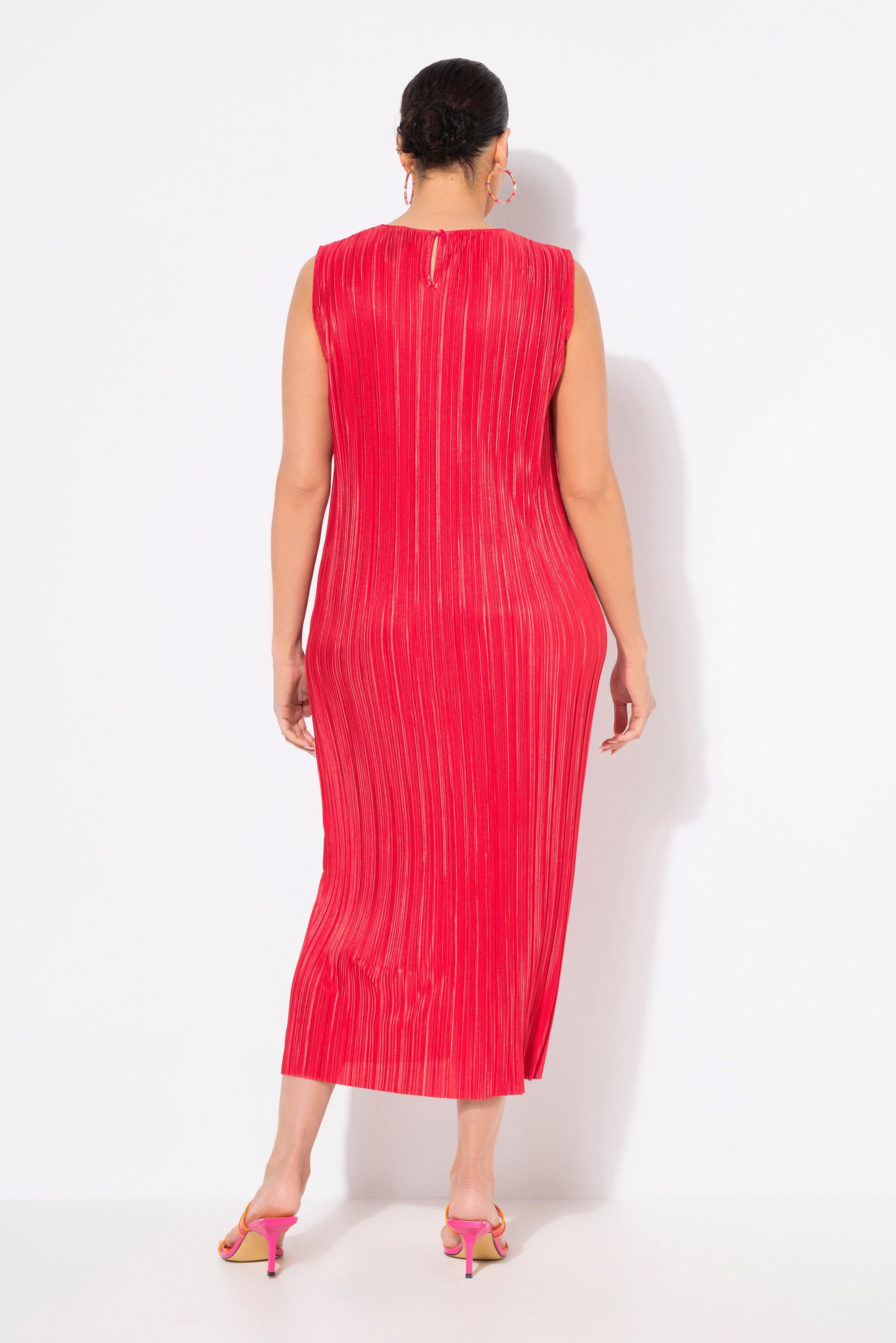 Ulla Popken Midikleid Plissee-Midikleid Rundhals ärmellos