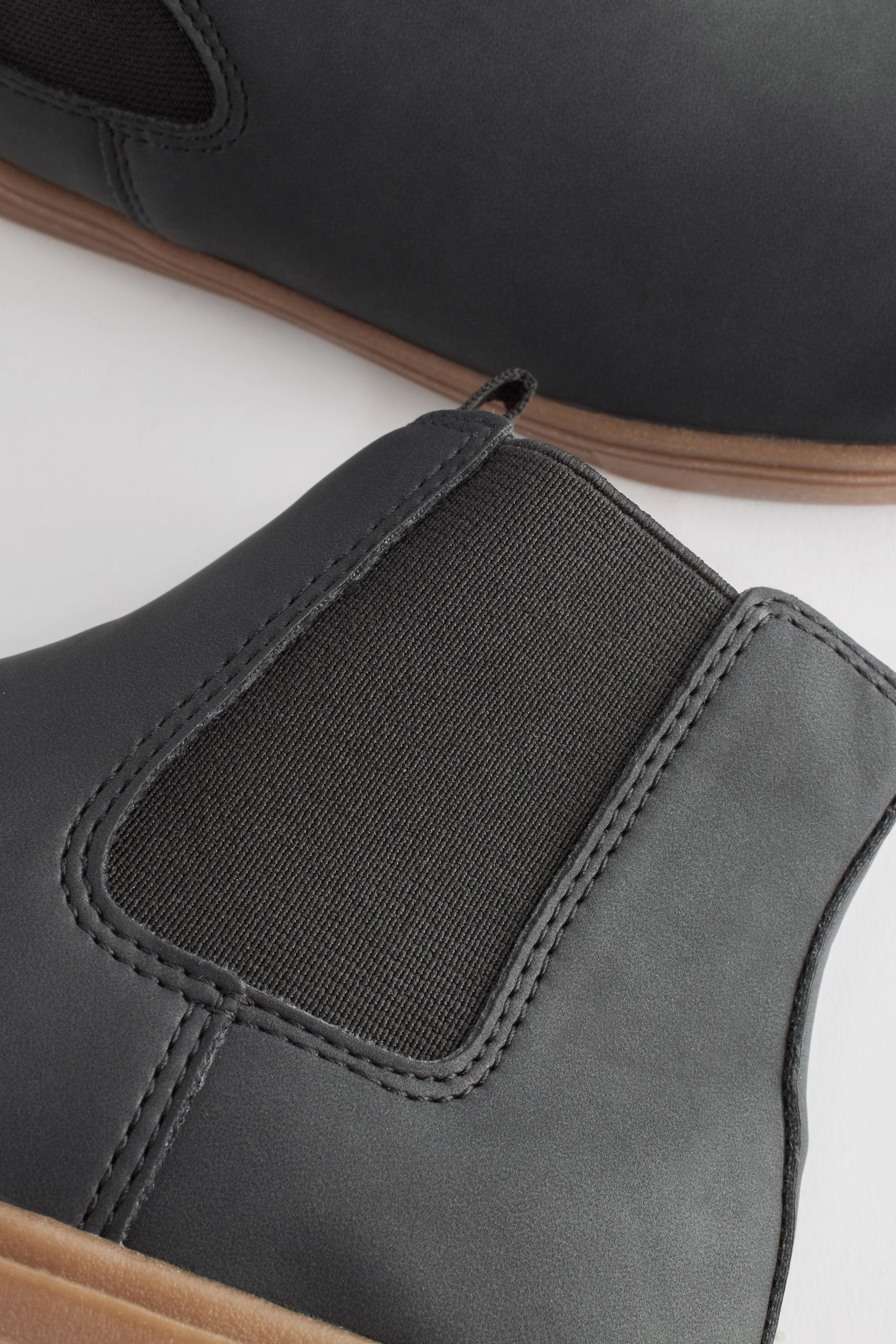 Next Chelsea-Stiefel mit dicker Sohle Chelseaboots – Bild 4 von 5