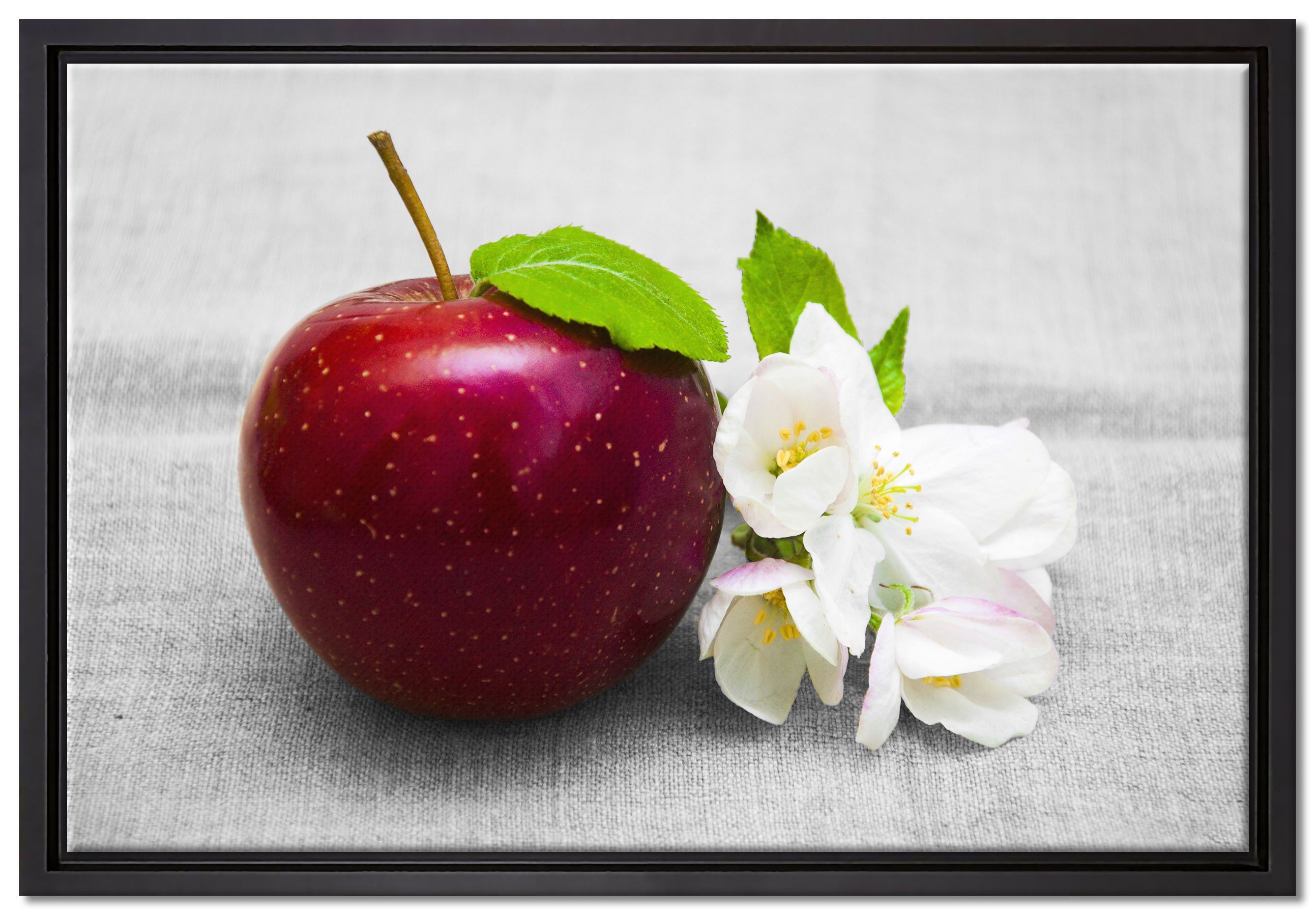 Pixxprint Leinwandbild Schöner roter Apfel mit Blüten, Wanddekoration (1 St), Leinwandbild fertig bespannt, in einem Schattenfugen-Bilderrahmen gefasst, inkl. Zackenaufhänger