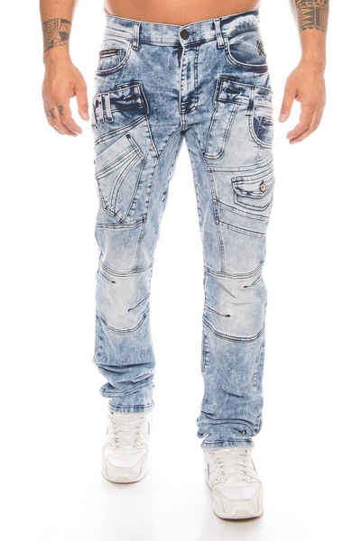 Cipo & Baxx Slim-fit-Jeans »Herren Jeans Hose mit vielen Details« Jeanshose mit ausgefallener Waschung und sytlischer Taschenarretierung