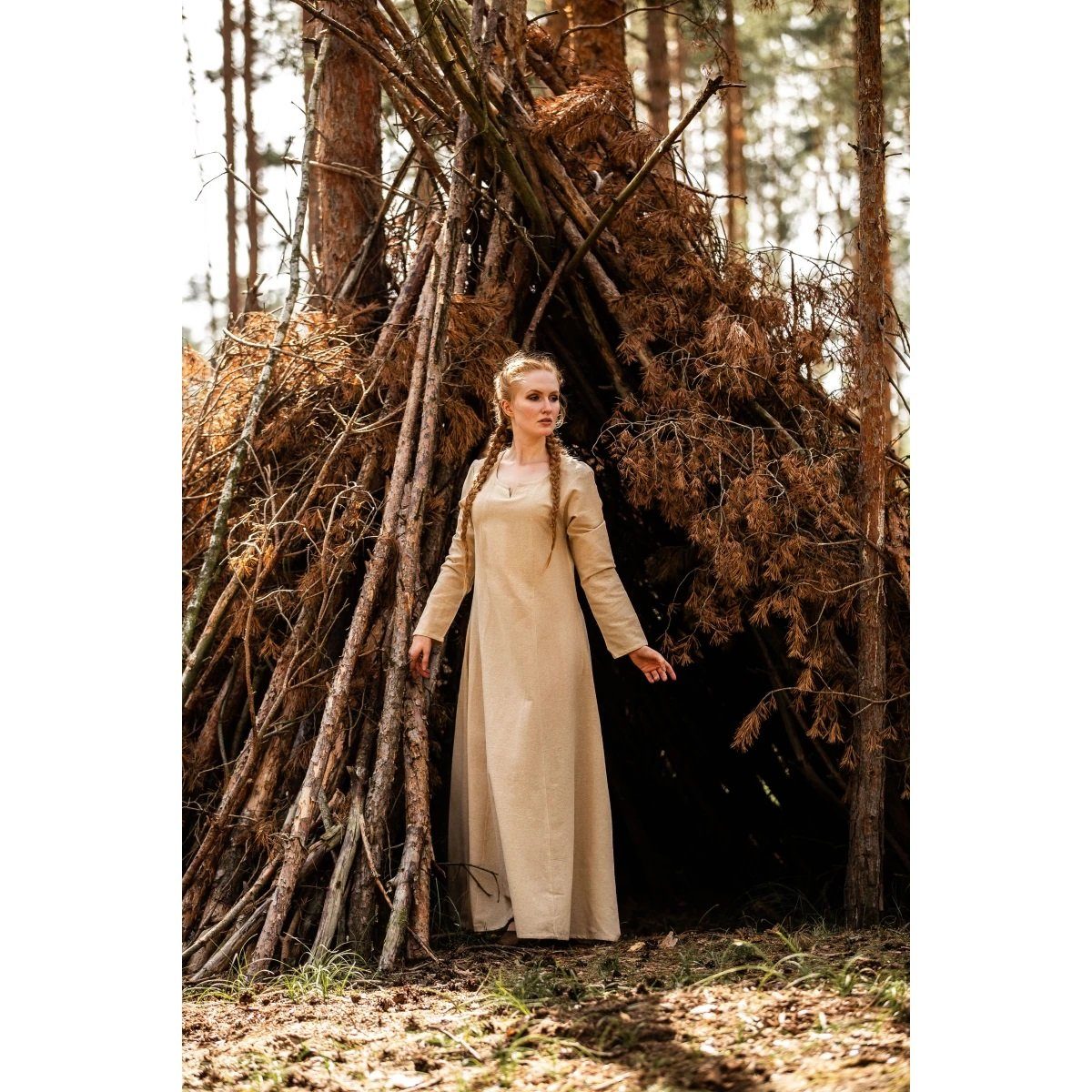 Leonardo Carbone Ritter-Kostüm Unterkleid Hanffarben "Lina"