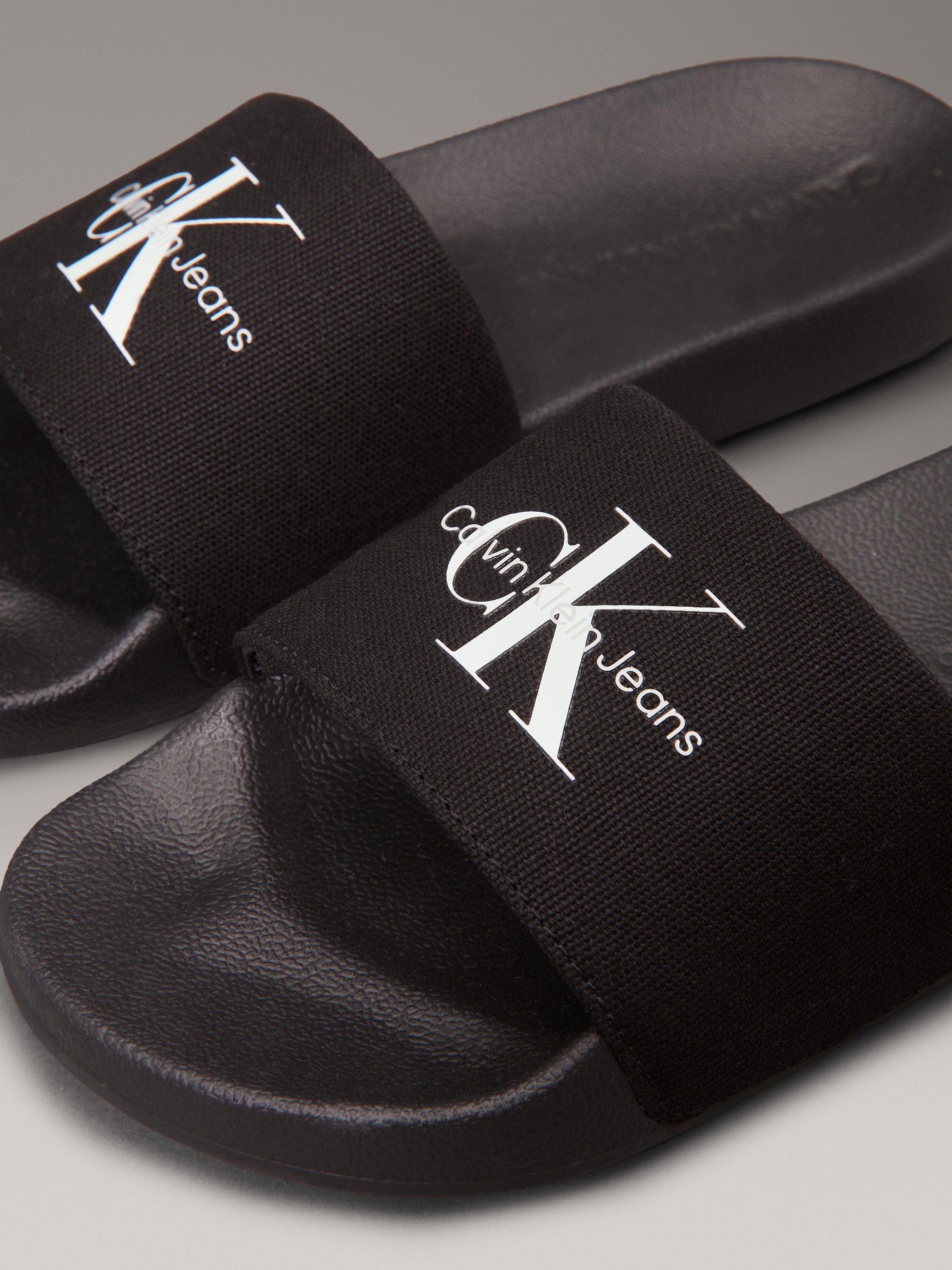 Calvin Klein Jeans SLIDE MONOGRAM WMNS günstig online kaufen