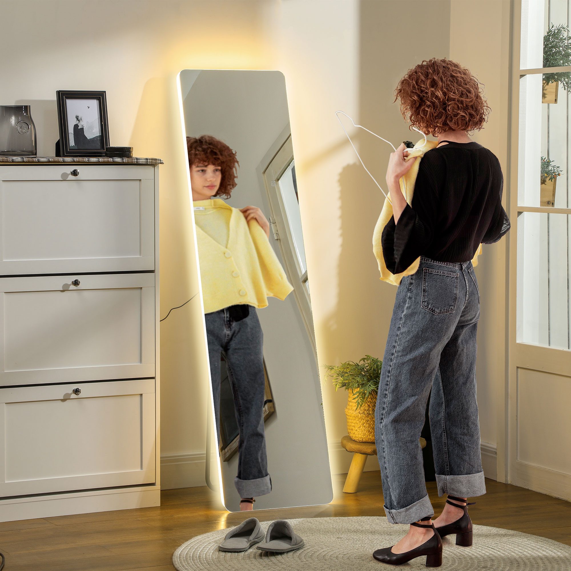 HOMCOM Standspiegel Bodenspiegel mit LED-Beleuchtung 3 Lichtfarben, bruchsicheres Glas (Wandspiegel, 1-St., Ganzkörperspiegel), für Schlafzimmer, Wohnzimmer, Transparent