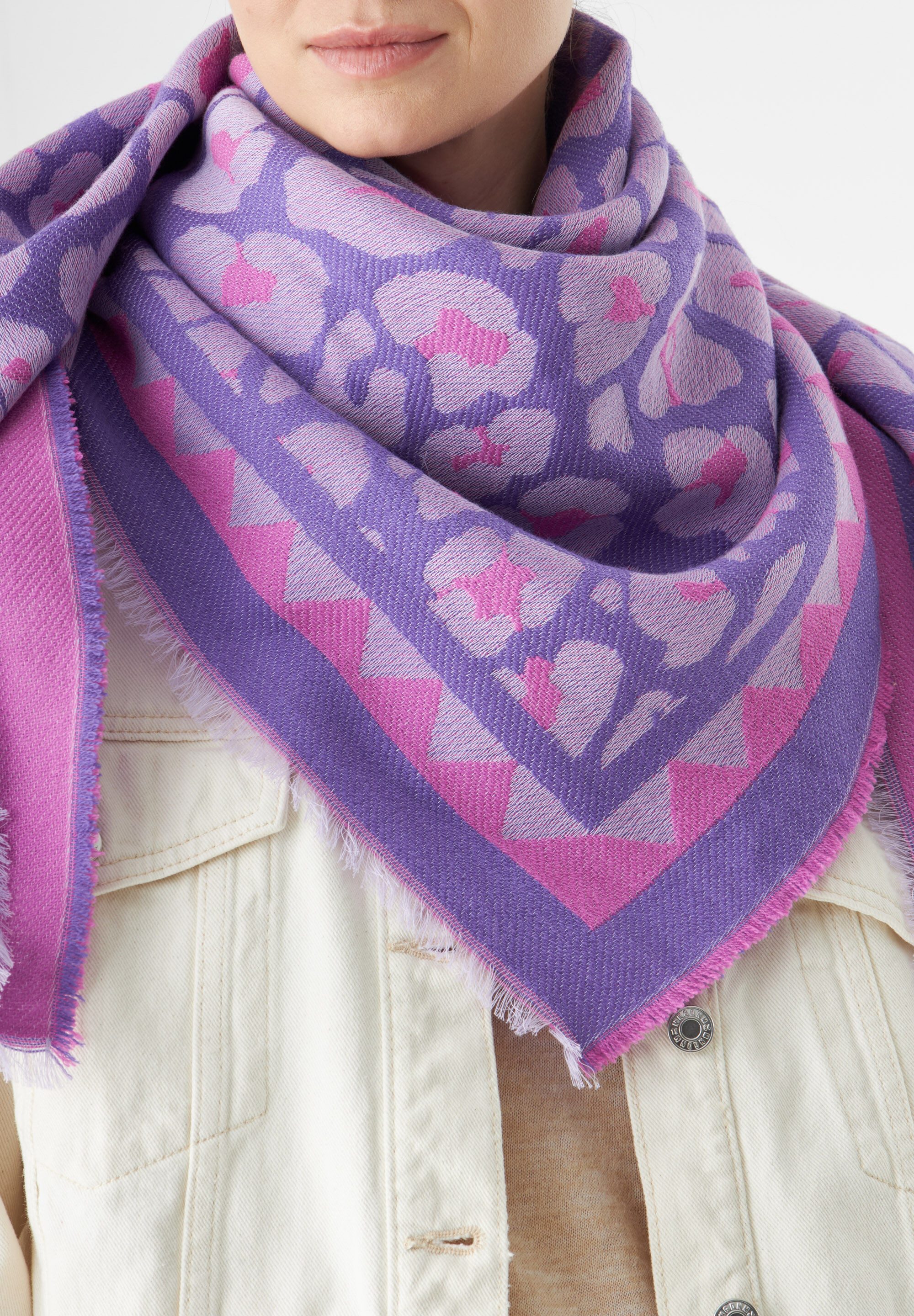 Codello Halstuch, Luxuriöser Look