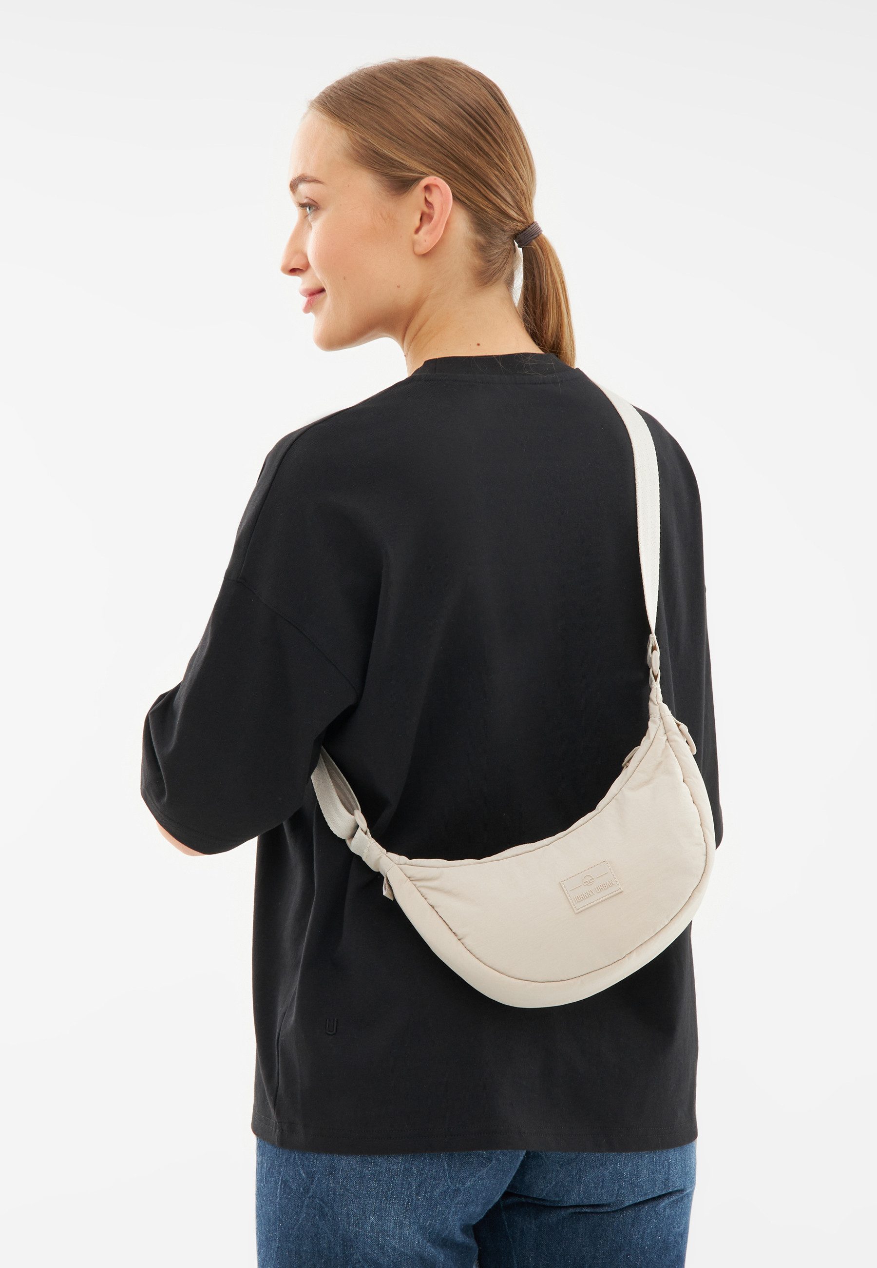 Johnny Urban Umhängetasche Kaia Small Half Moon Bag im Puffer Design, Klein günstig online kaufen