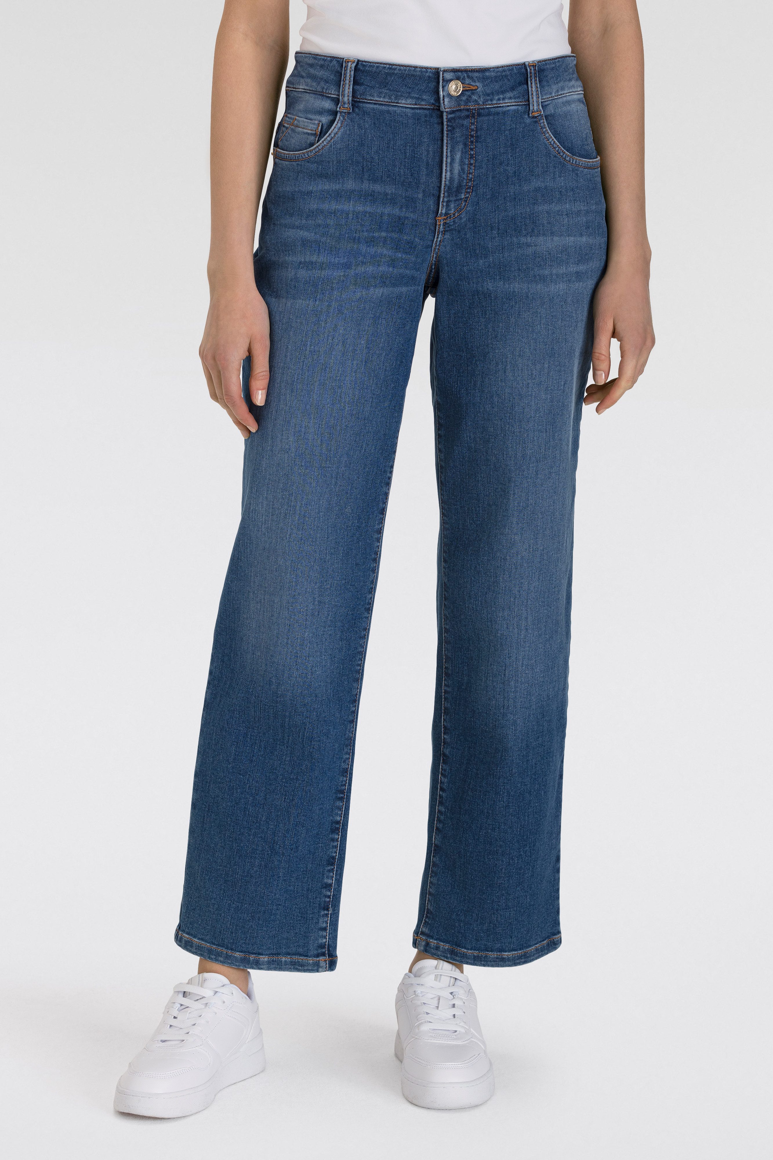 medium blue authentic use