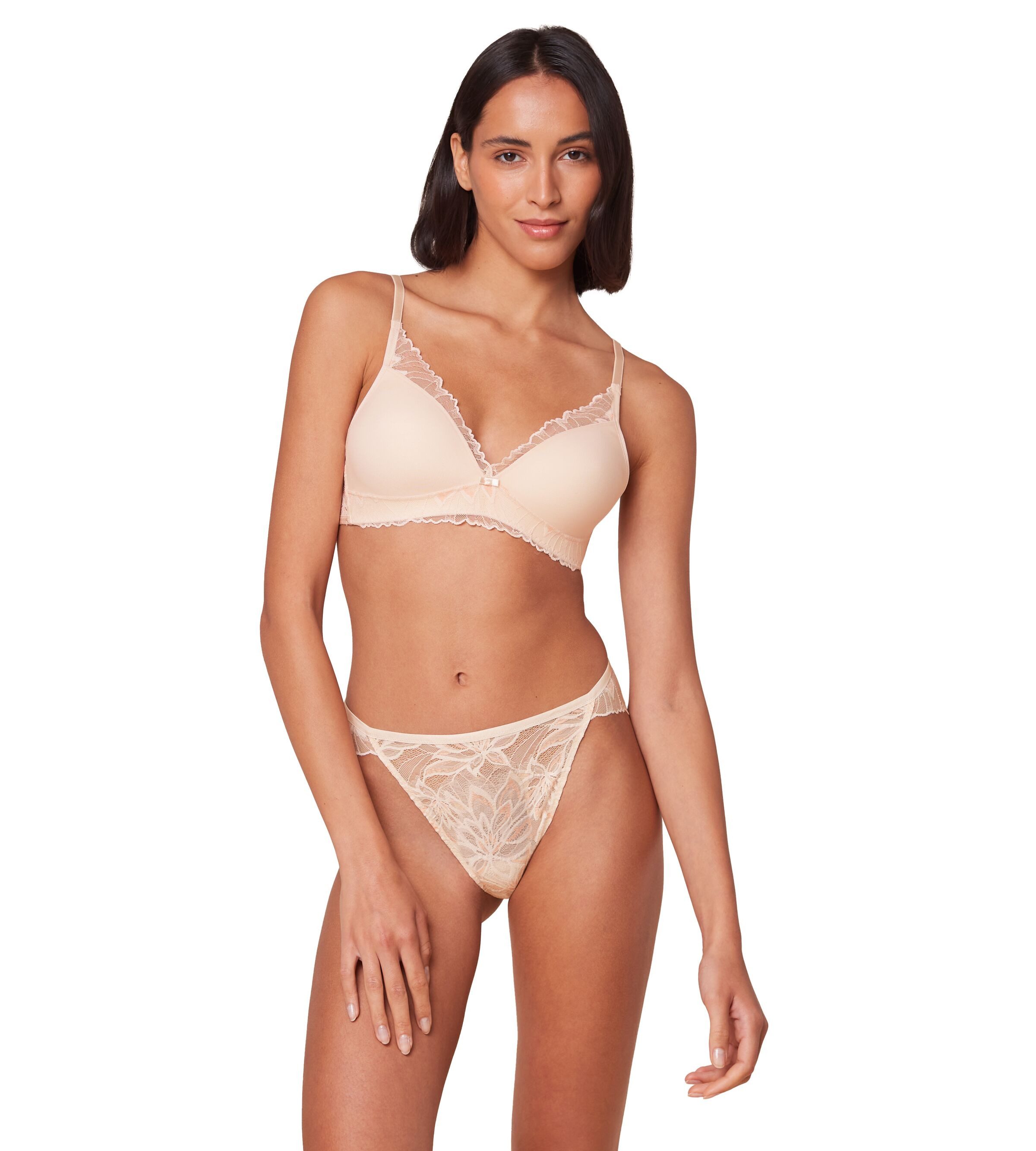 Triumph Bügelloser BH Triumph Amourette Charm Delight 10217887 Fresh Powder (1 Stück, 1-tlg., 1 Stück)