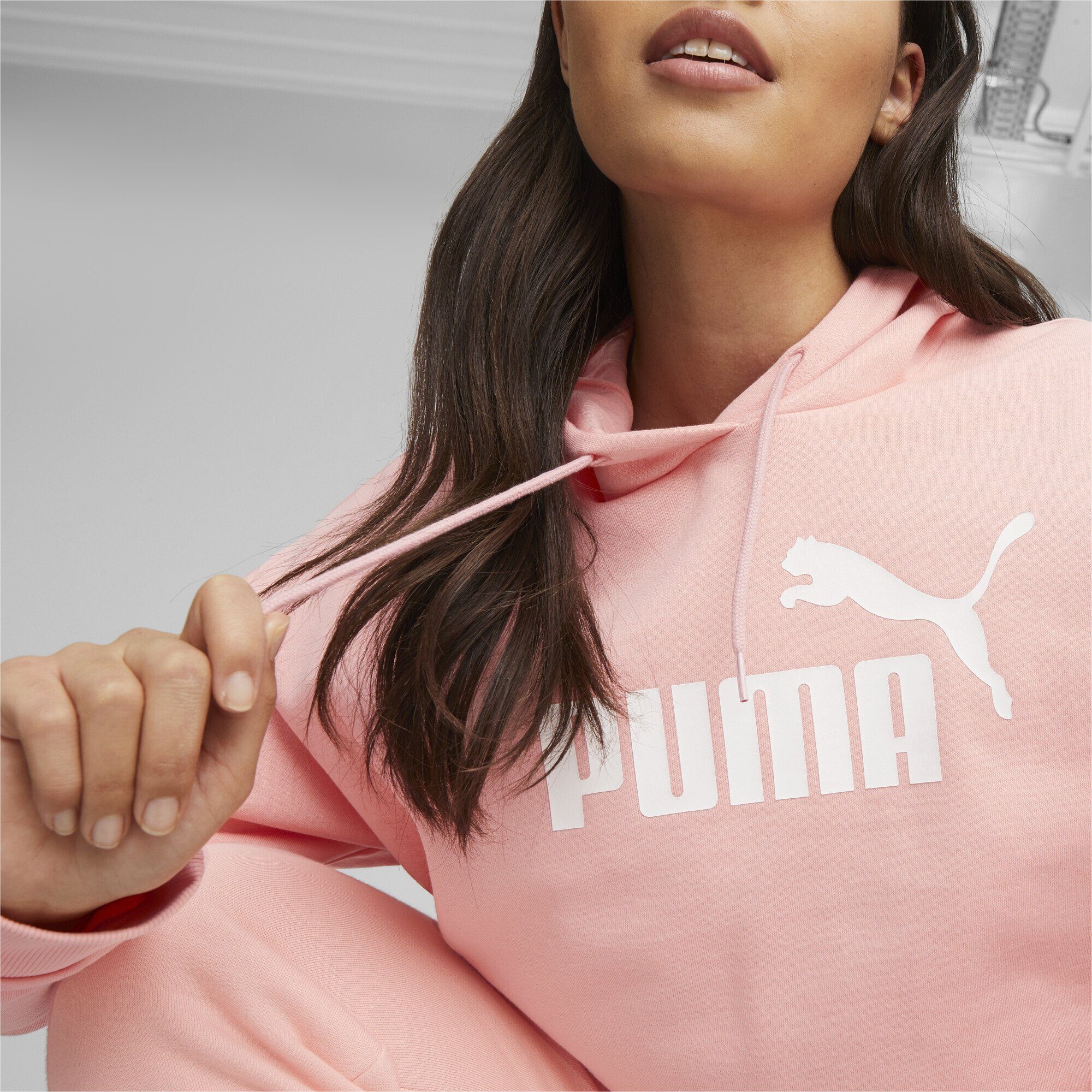 Logo Hoodie Essentials+ Sweatshirt Peach Damen Pink Smoothie Cropped PUMA