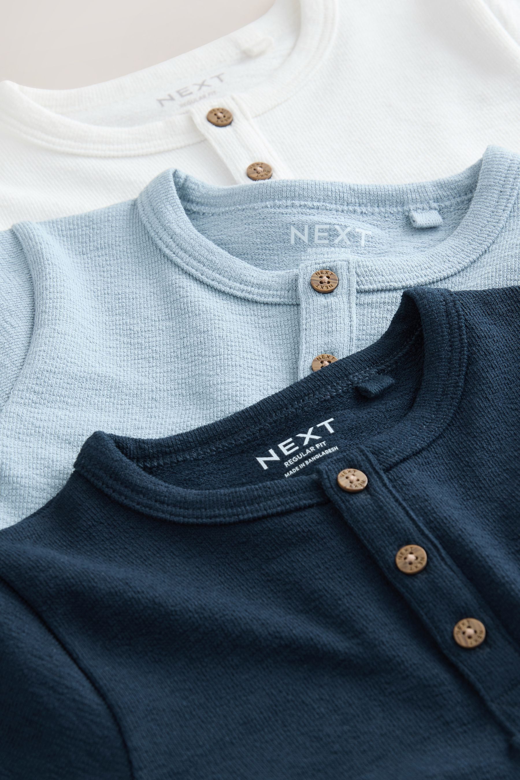 Next Henleyshirt Kurzarm-T-Shirt mit Henley-Ausschnitt, 3er-Pack (3-tlg)