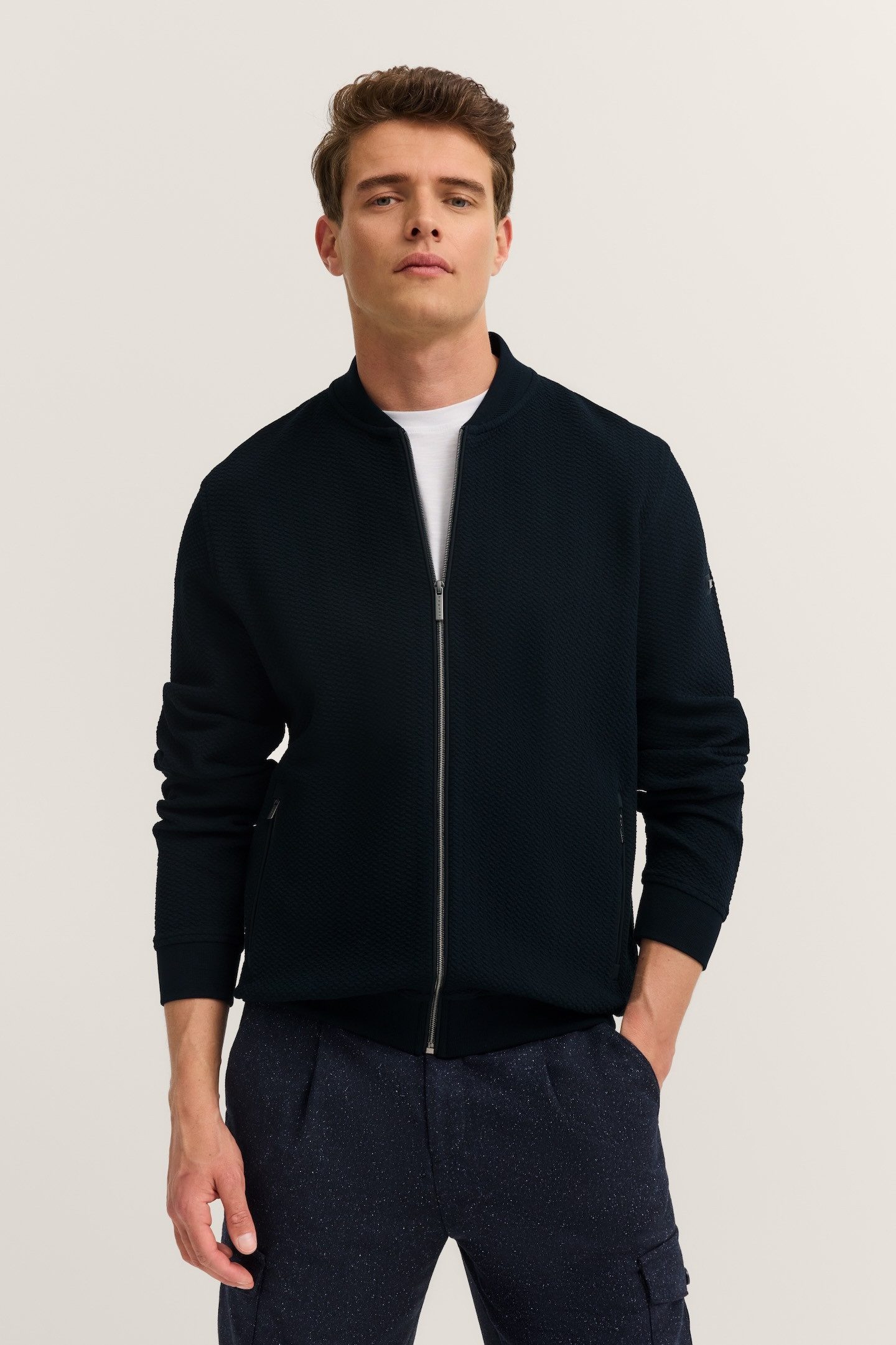 bugatti Sweatjacke Modern Fit mit Collegekragen und Reißverschluss