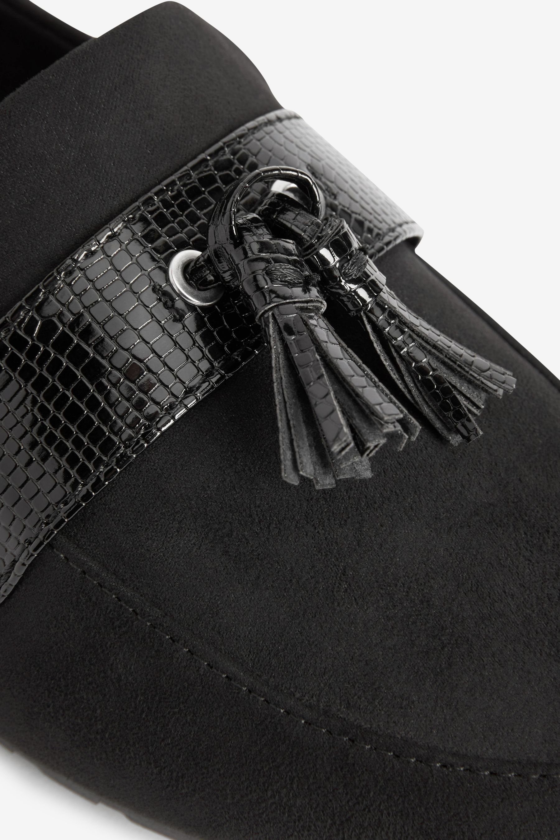 Next Forever Material (1-tlg) Tasselloafer Mix Loafer Comfort® mit Black Profilsohle